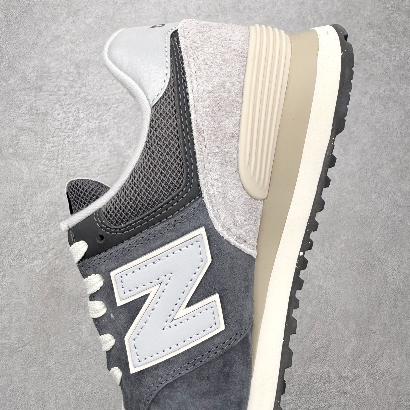 ＃DT纯原 New Balance NB574 新百伦系列复古运动跑鞋 材质细节鞋标处理与正品无差 原版