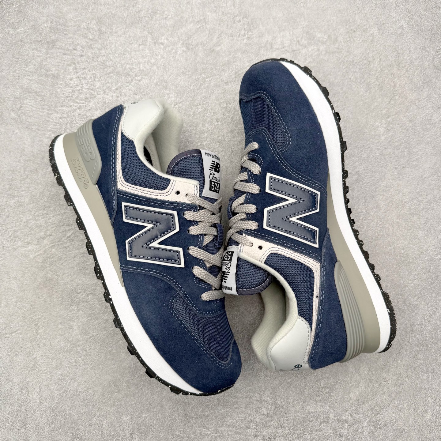 ＃DT纯原 New Balance NB574 新百伦系列复古运动跑鞋 材质细节鞋标处理与正品无差 原版