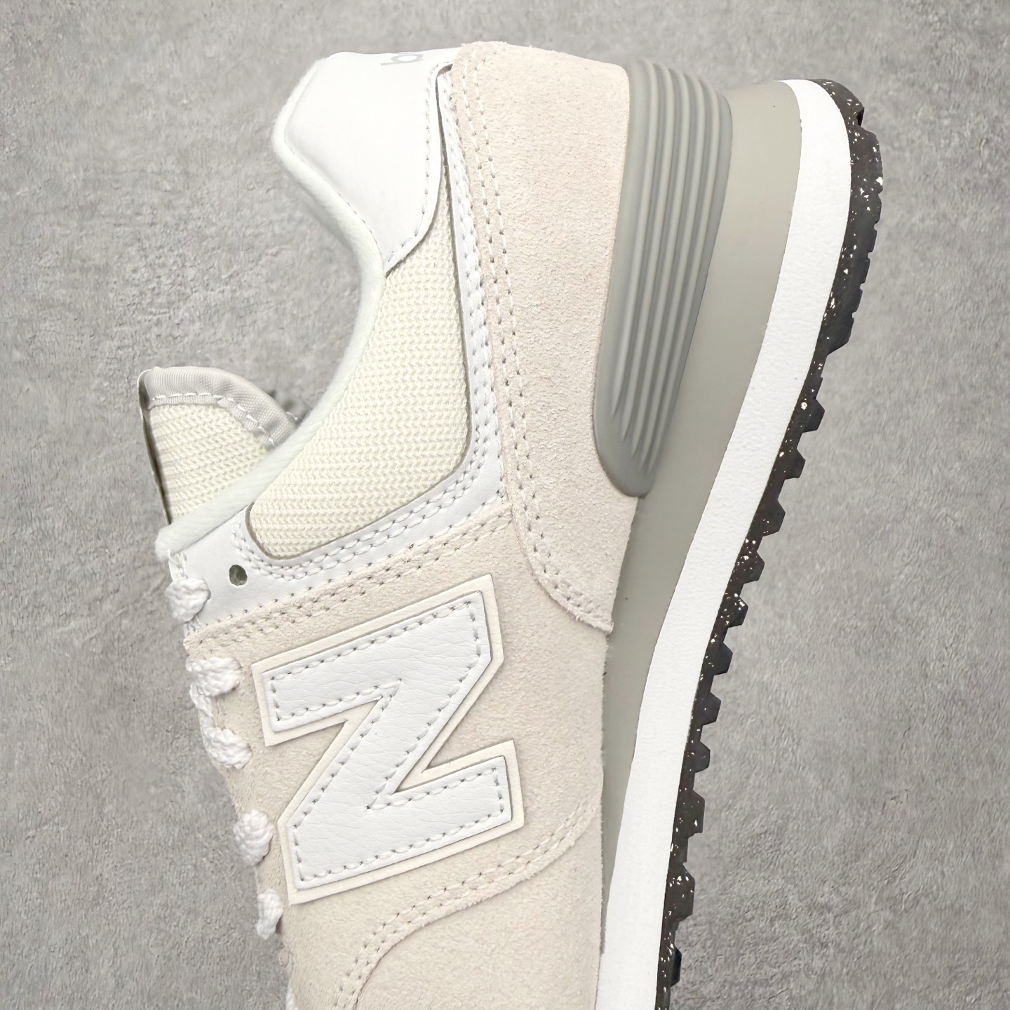 ＃DT纯原 New Balance NB574 新百伦系列复古运动跑鞋 材质细节鞋标处理与正品无差 原版