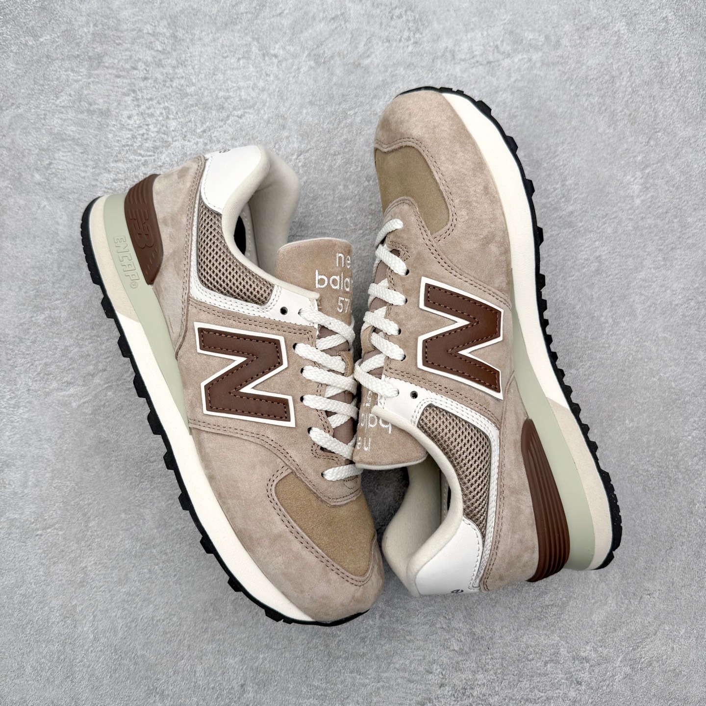 ＃DT纯原 New Balance NB574 新百伦系列复古运动跑鞋 材质细节鞋标处理与正品无差 原版