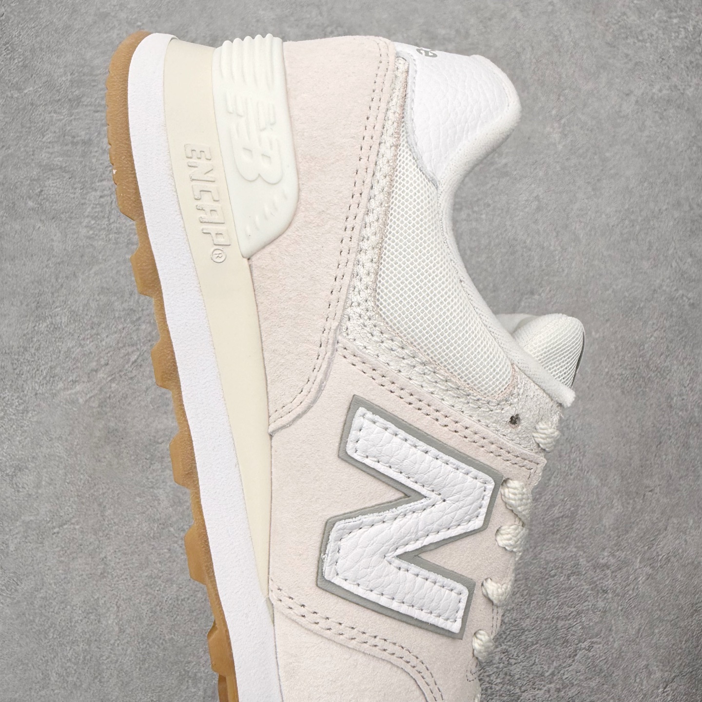 ＃DT纯原 New Balance NB574 新百伦系列复古运动跑鞋 材质细节鞋标处理与正品无差 原版