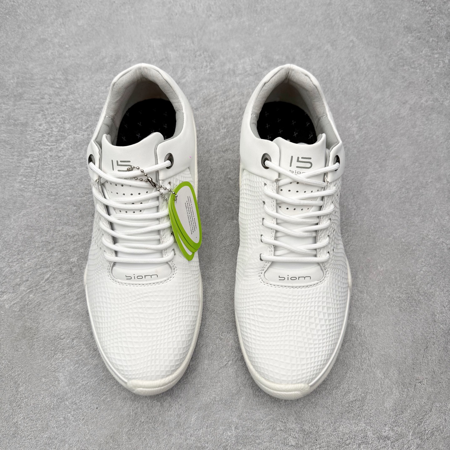 ECCo爱步 Biom C Trail 时尚简约牛皮减震耐磨低帮休闲跑步鞋 ECCO以三大核心特征为依托