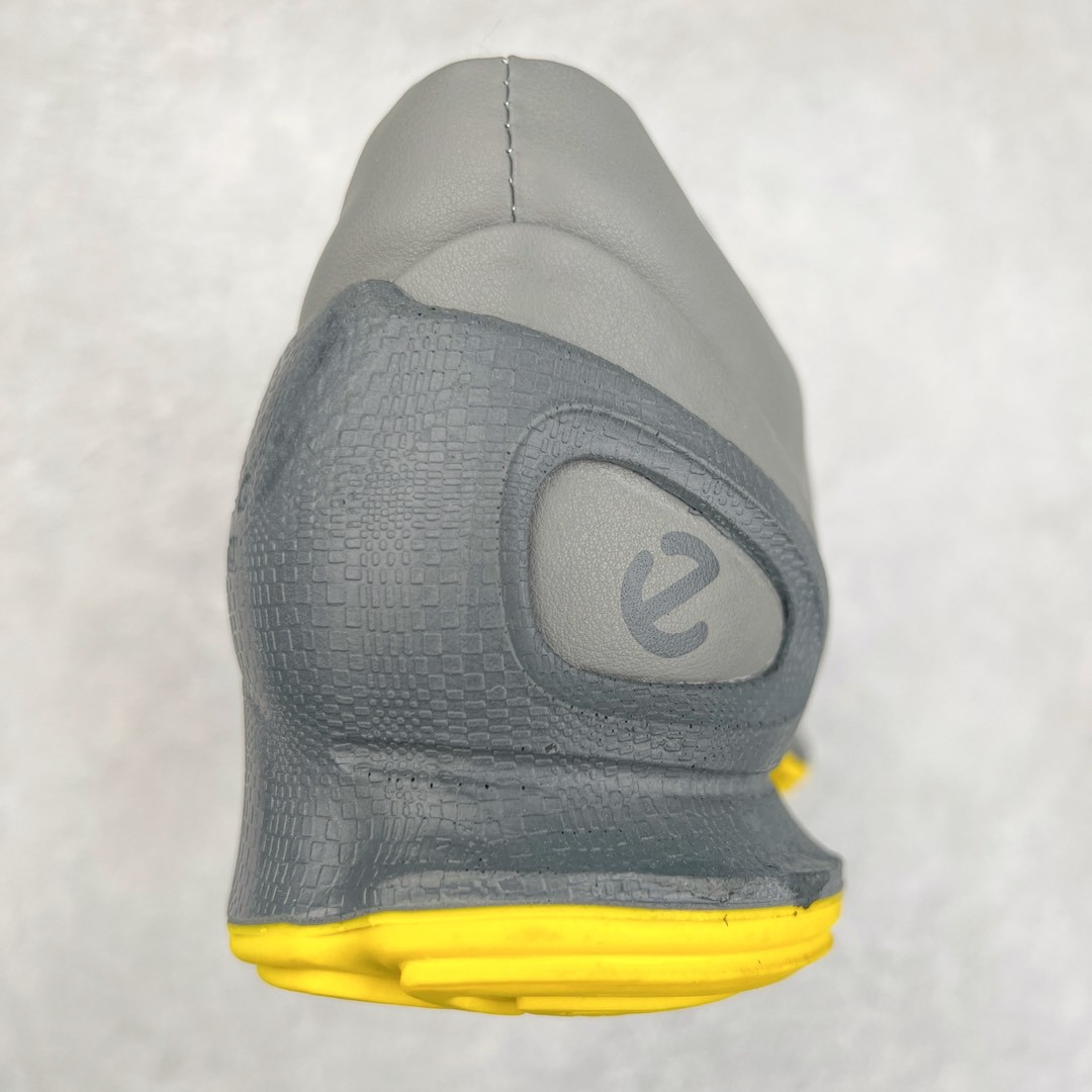 ECCo爱步 Biom C Trail 时尚简约牛皮减震耐磨低帮休闲跑步鞋 ECCO以三大核心特征为依托