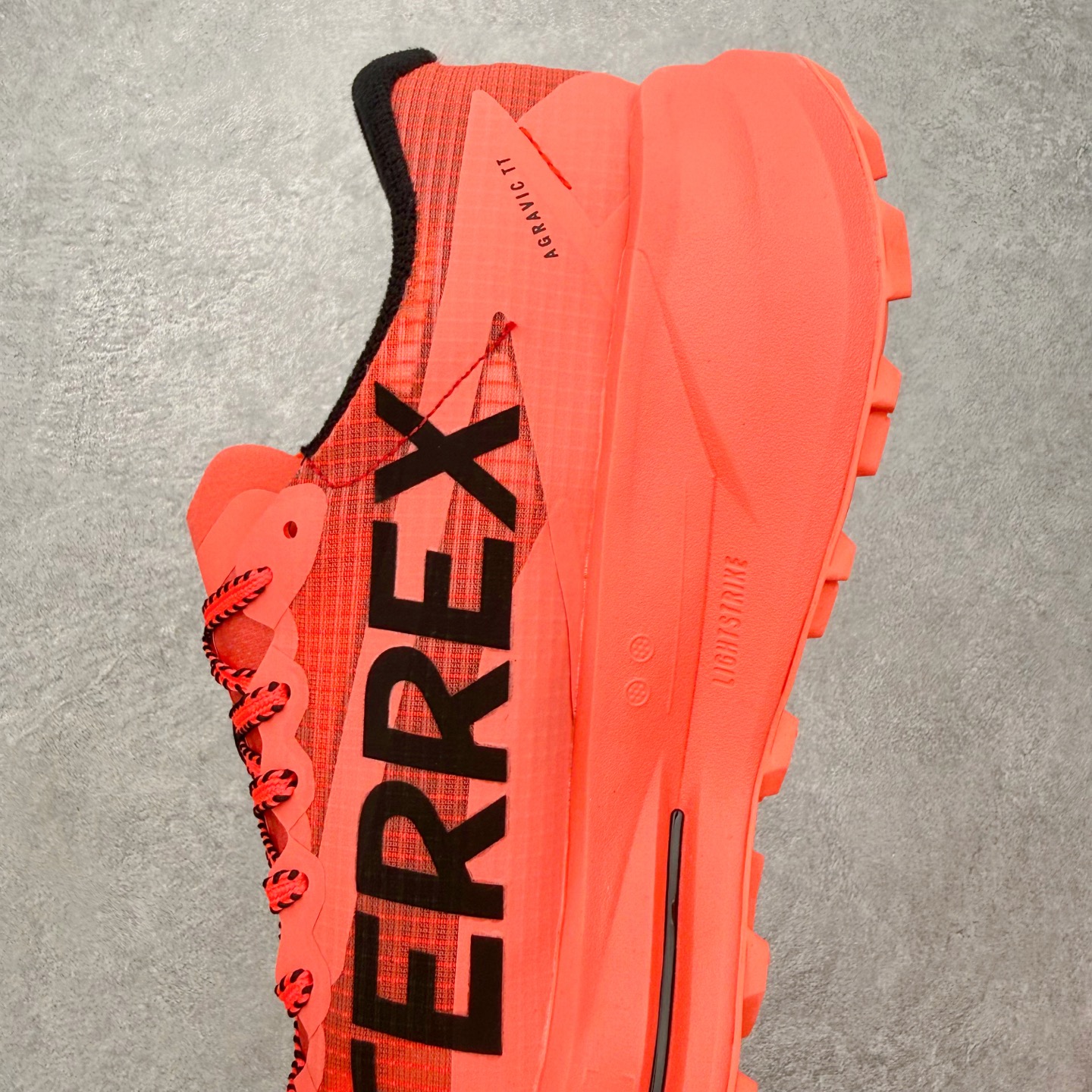 AD Terrex Agravic speed ultra 2 舒适耐用跑步鞋 运动休闲跑鞋 采用较薄的
