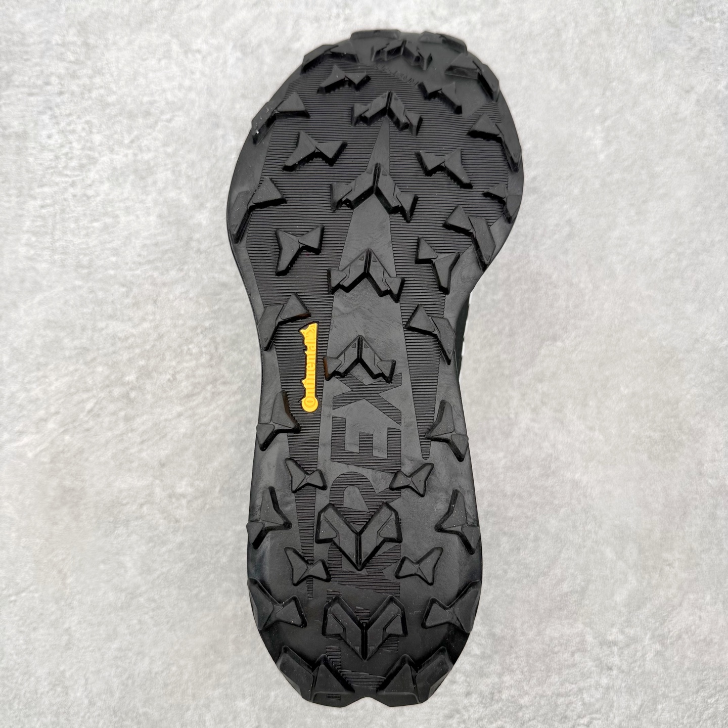 AD Terrex Agravic speed ultra 2 舒适耐用跑步鞋 运动休闲跑鞋 采用较薄的