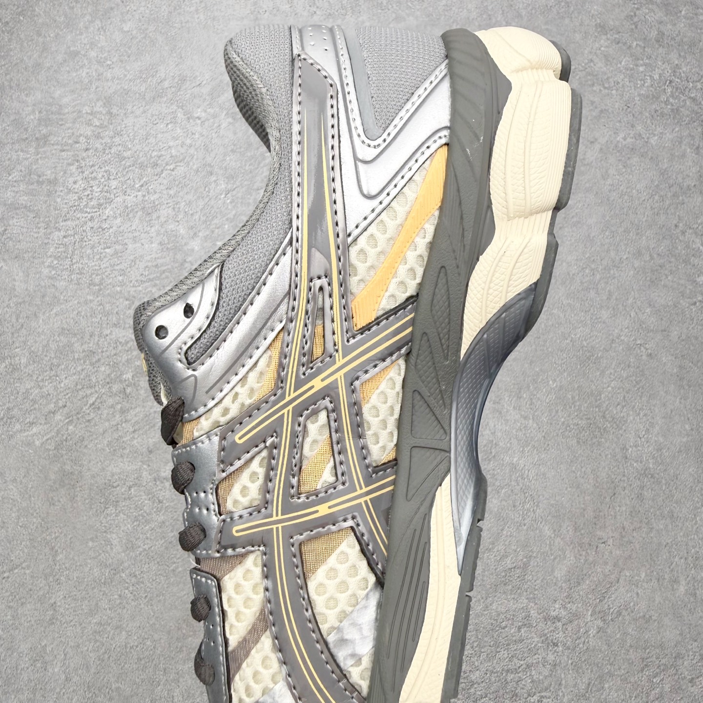 ASICS Gel-Cumulus 16 TG 联名款舒适 低帮跑步鞋 男女同款 男女同款 ASICS（