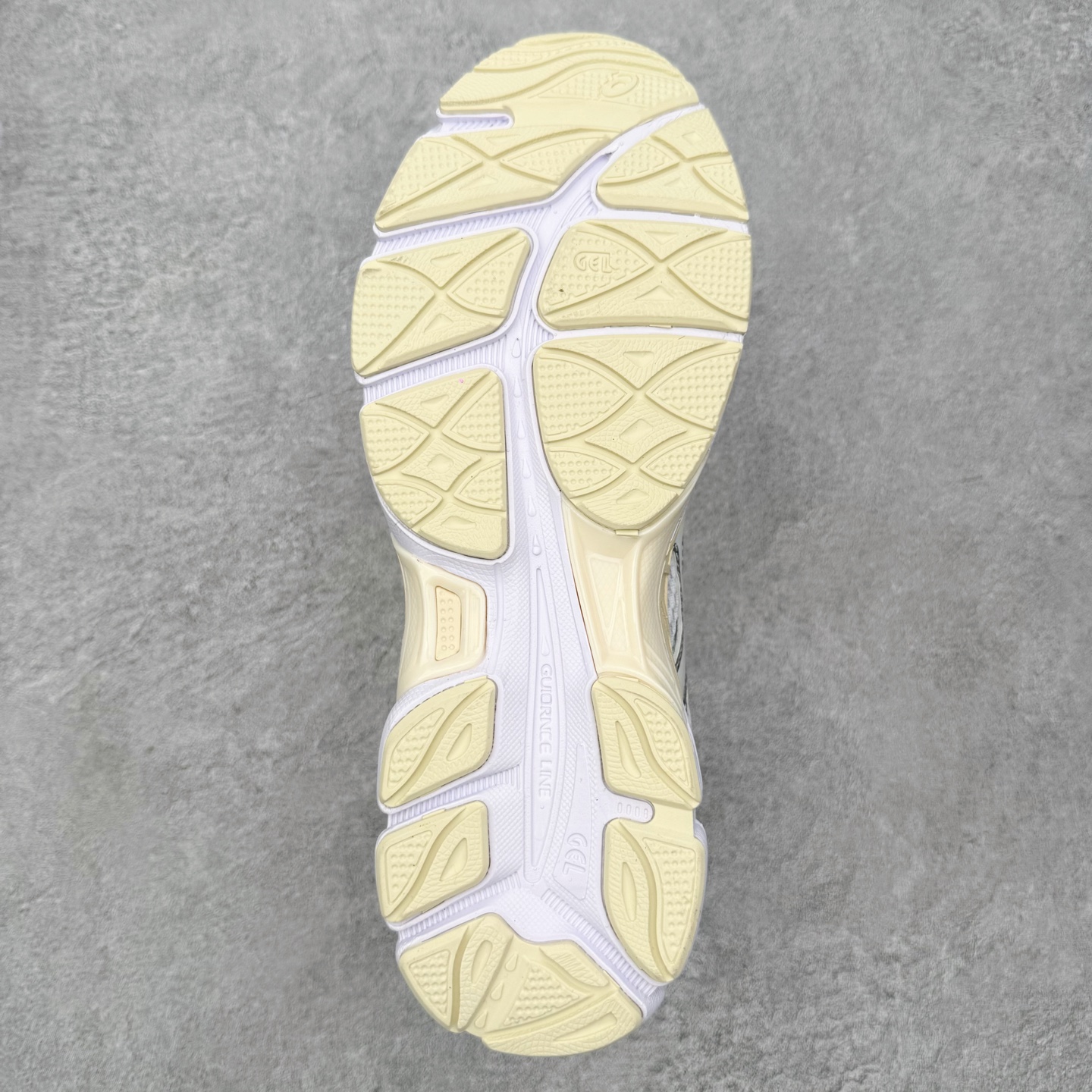 ASICS Gel-Cumulus 16 TG 联名款舒适 低帮跑步鞋 男女同款 男女同款 ASICS（