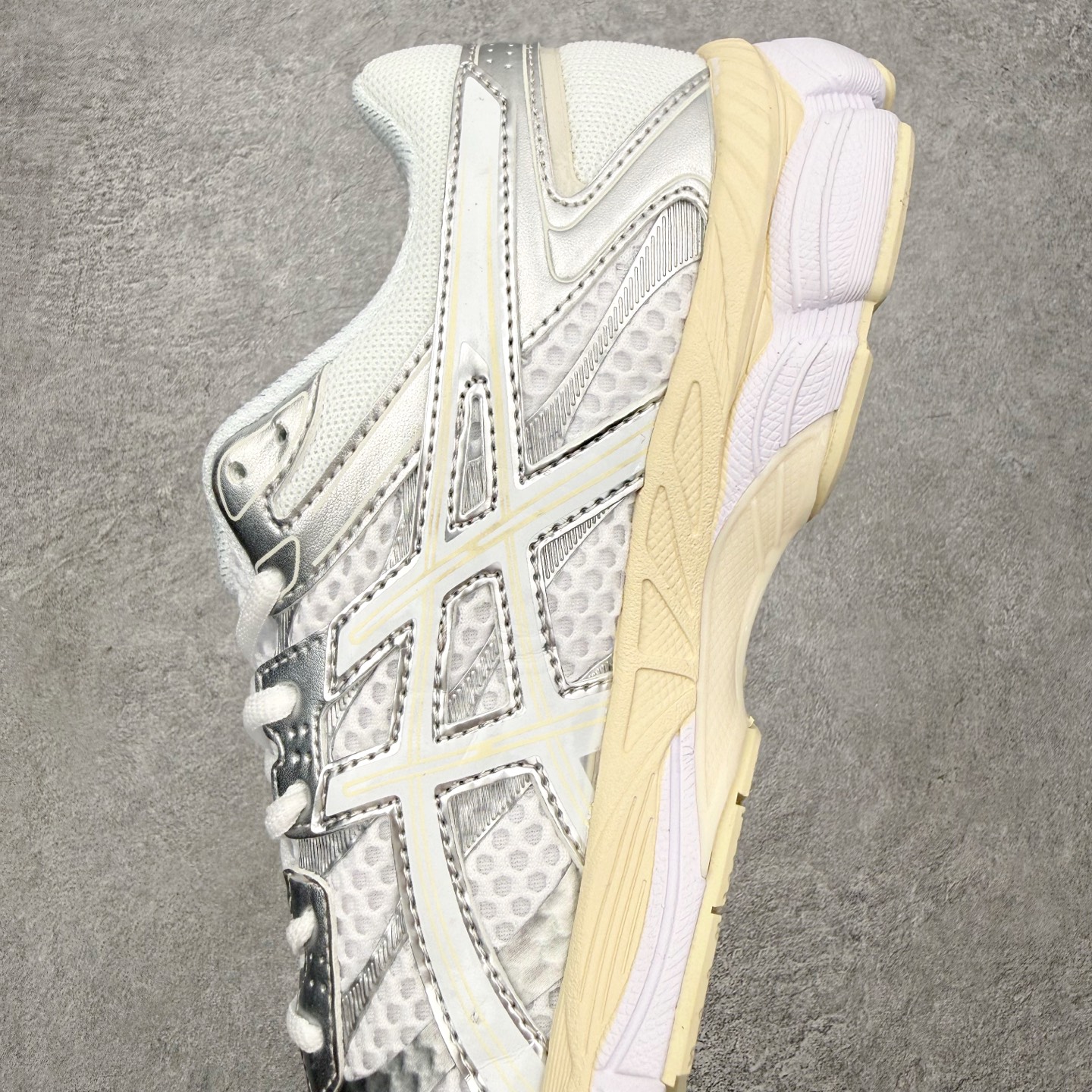 ASICS Gel-Cumulus 16 TG 联名款舒适 低帮跑步鞋 男女同款 男女同款 ASICS（