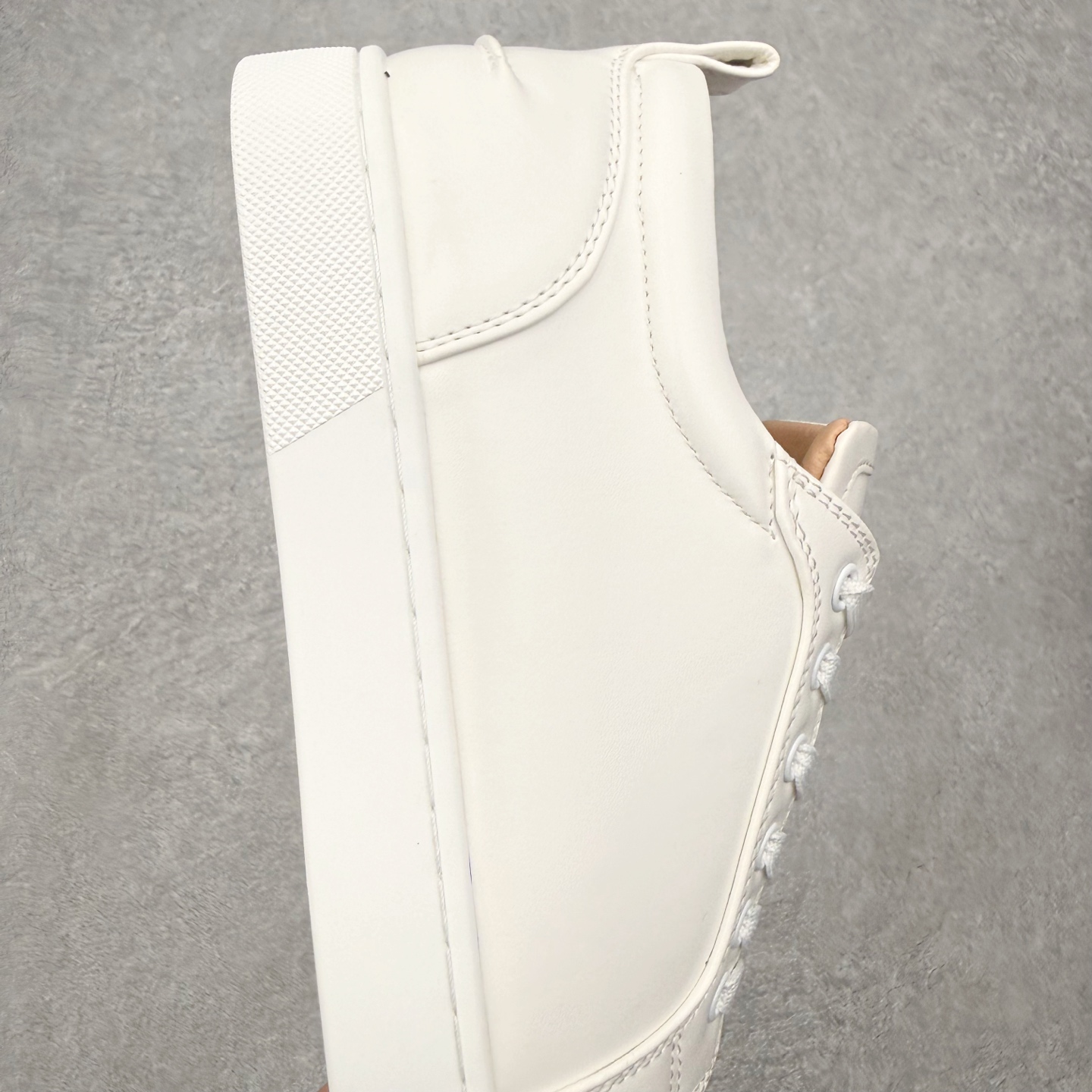 ＃莞产 Christian Louboutin CL（路铂廷） 红底鞋 男鞋低帮红底鞋水钻系带运动休闲板
