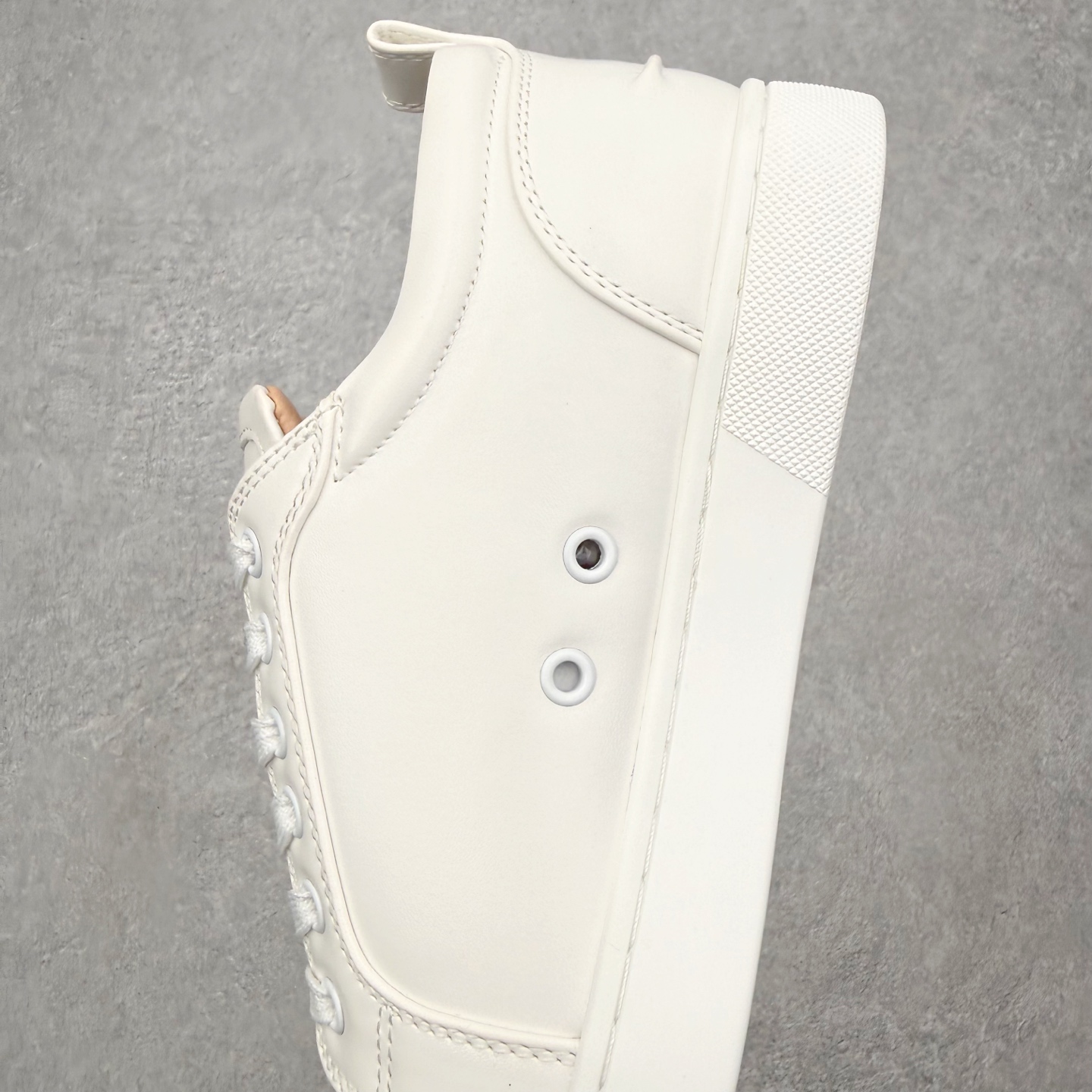 ＃莞产 Christian Louboutin CL（路铂廷） 红底鞋 男鞋低帮红底鞋水钻系带运动休闲板