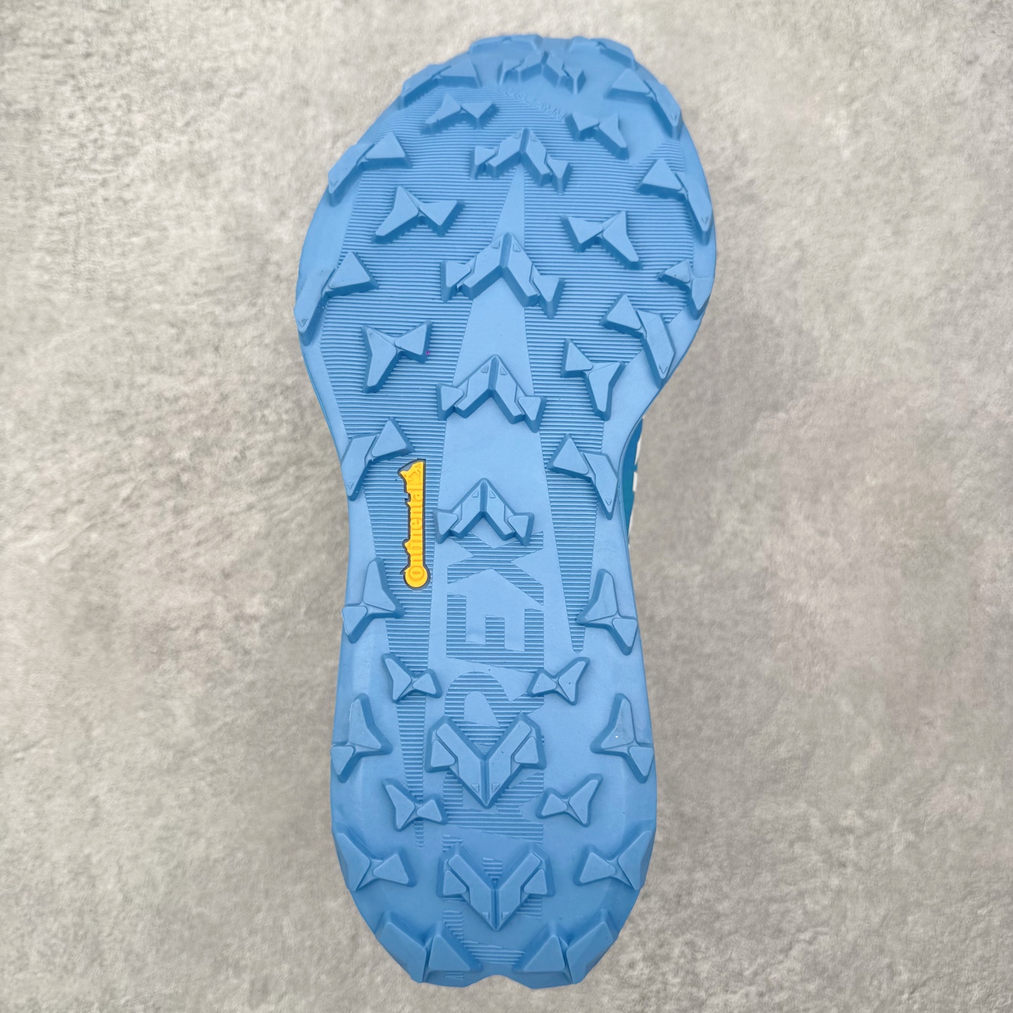 AD Terrex Agravic speed ultra 2 舒适耐用跑步鞋 运动休闲跑鞋 采用较薄的