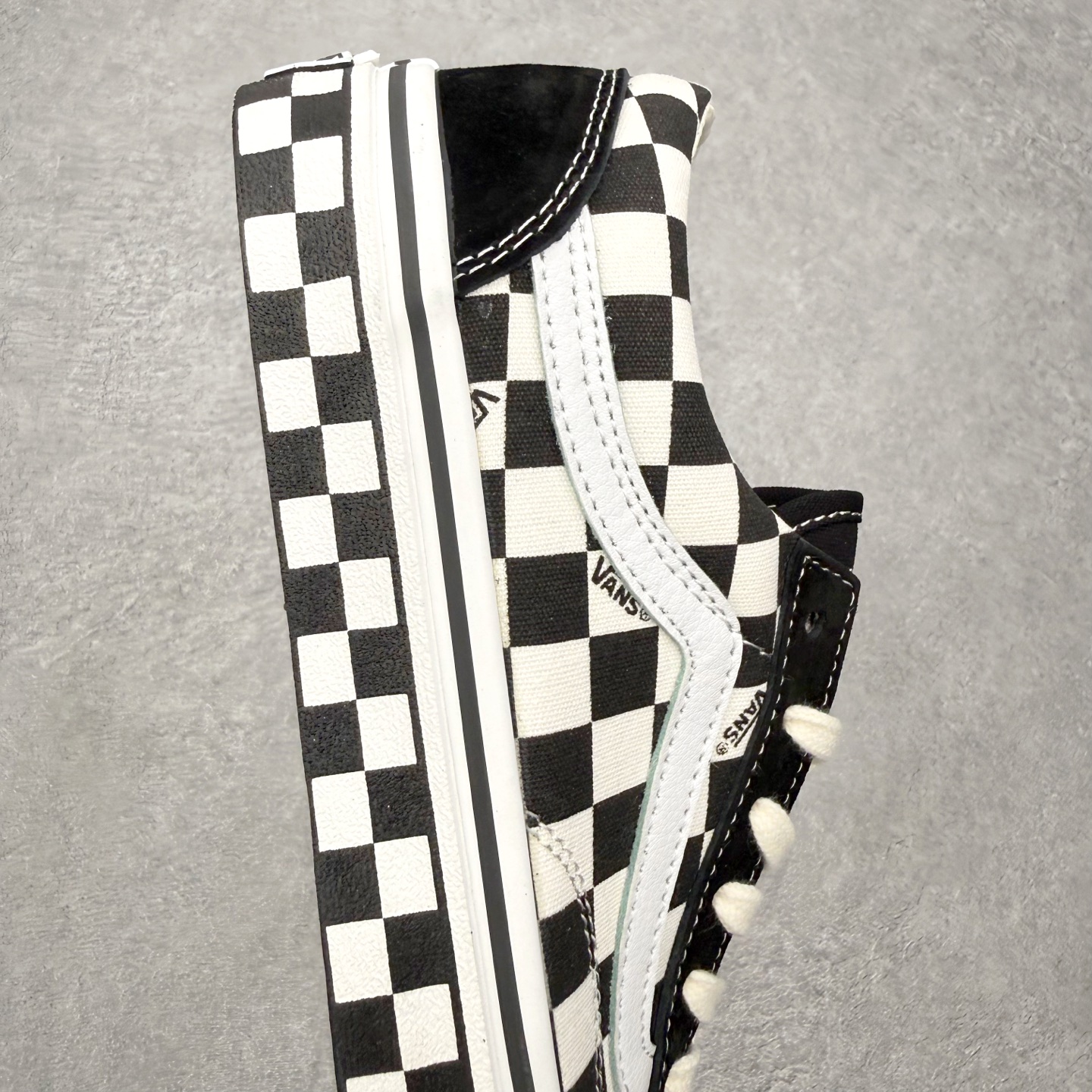 Vans Old Skool 36 LX-BMX 黑白棋盘格男女休闲帆布鞋Vans Premium 高阶