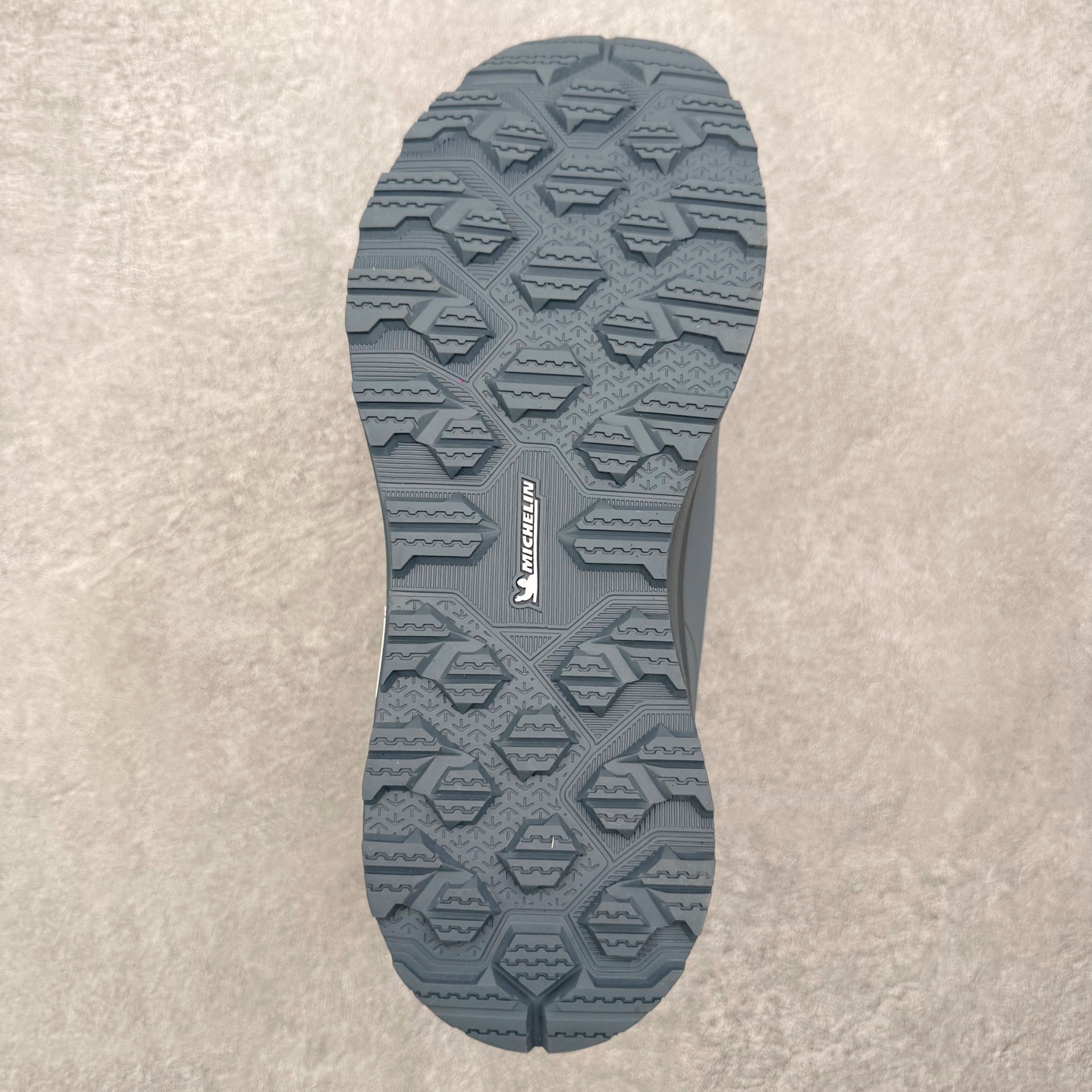 迪桑特DESCENTE Dualis 织物 PRIME GTX WIRE 2.0 BOA 防水低帮生活休