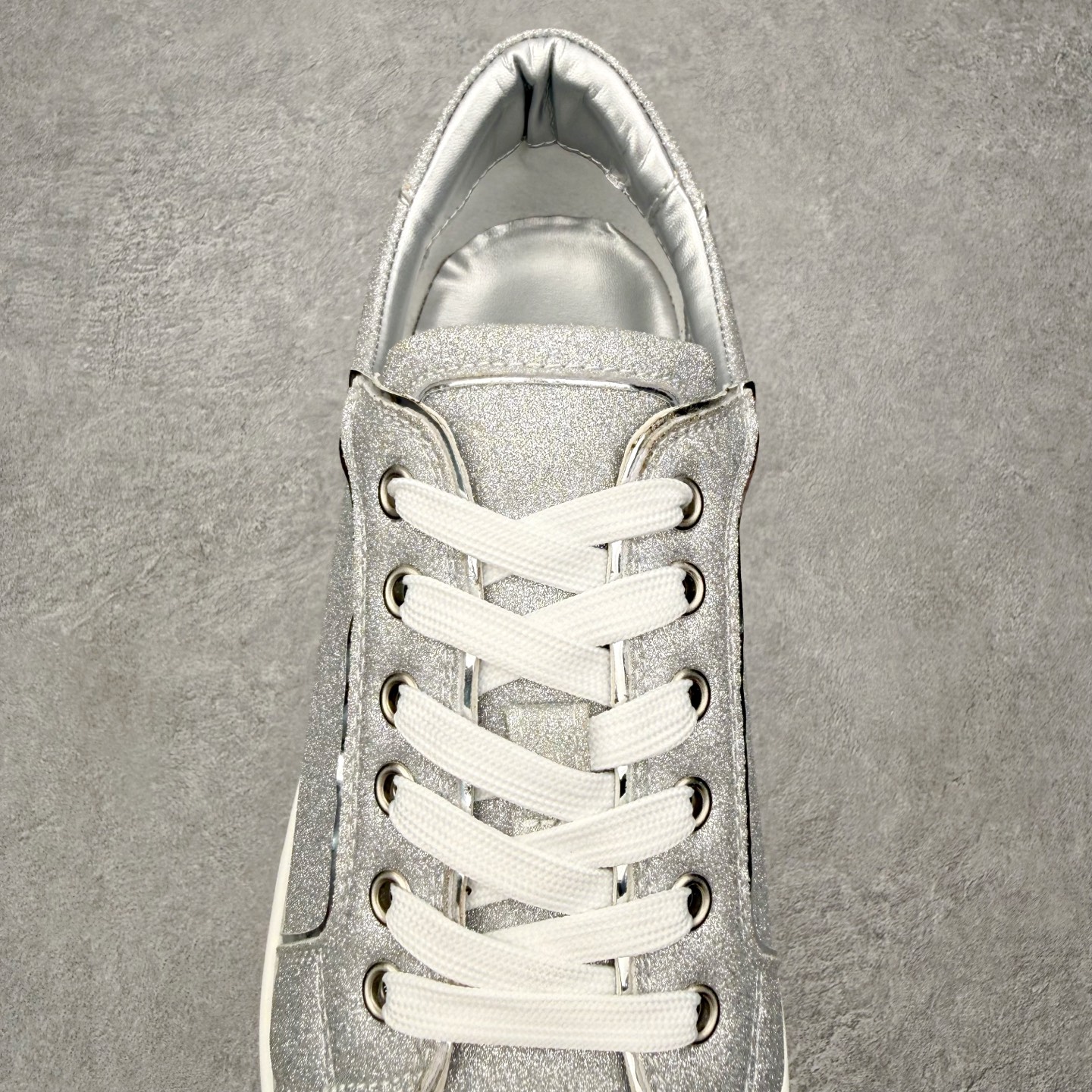 ＃莞产 Christian Louboutin CL（路铂廷） 红底鞋 男鞋低帮红底鞋水钻系带运动休闲板