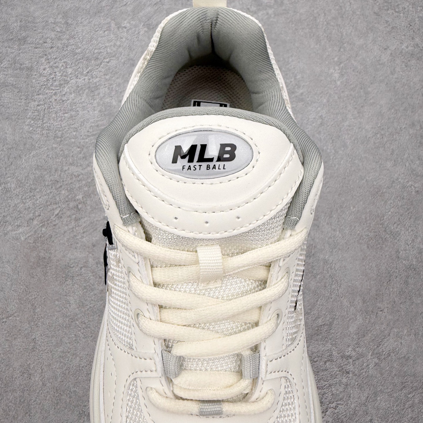＃DT纯原福利‼️MLB Chunky Runner 2024S 复古印花老爹鞋系列低帮轻量增高厚底百搭