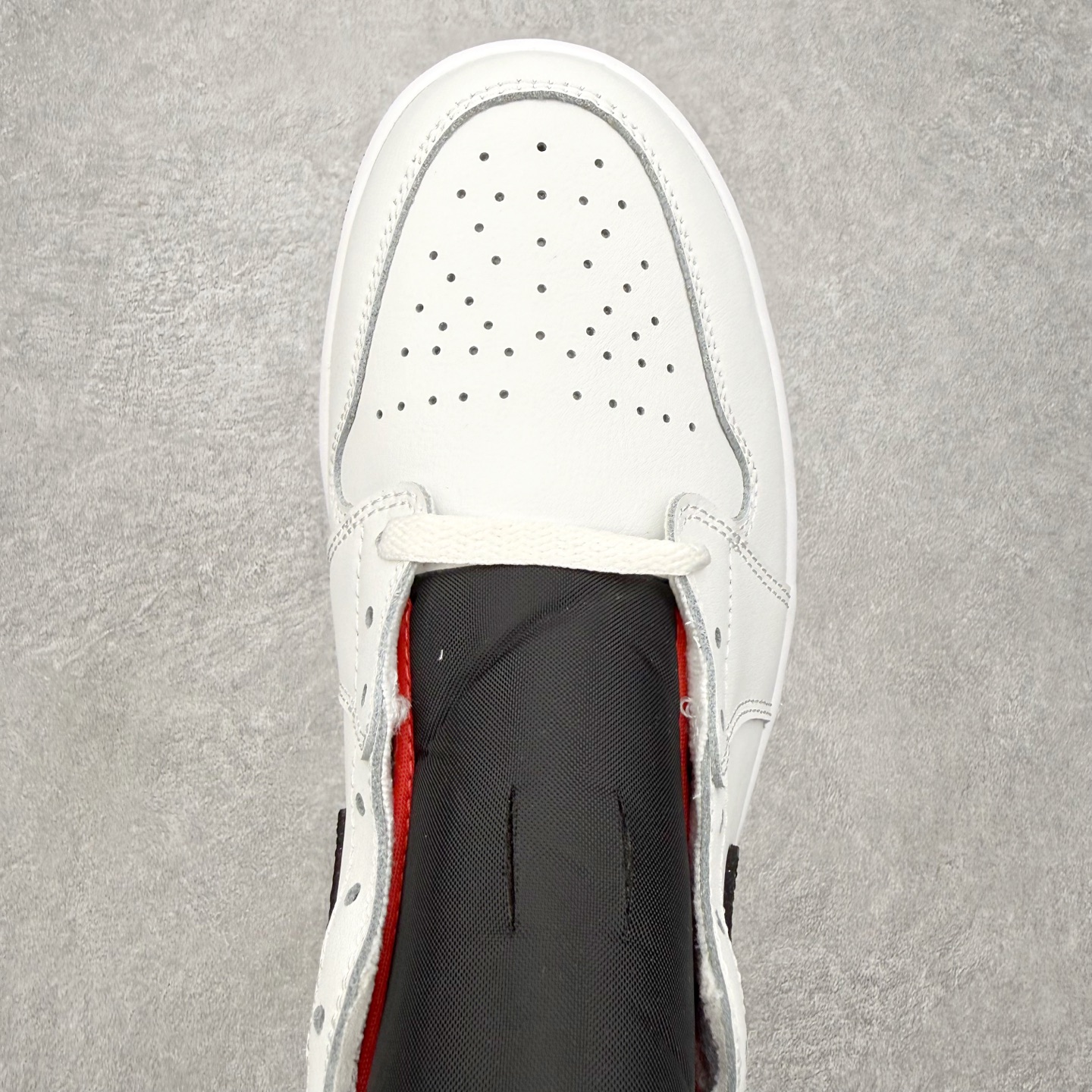 ＃纯原 Air Jordan AJ1 Mid 中帮 白黑红 DQ8426-109 终端优势供应 市面中低