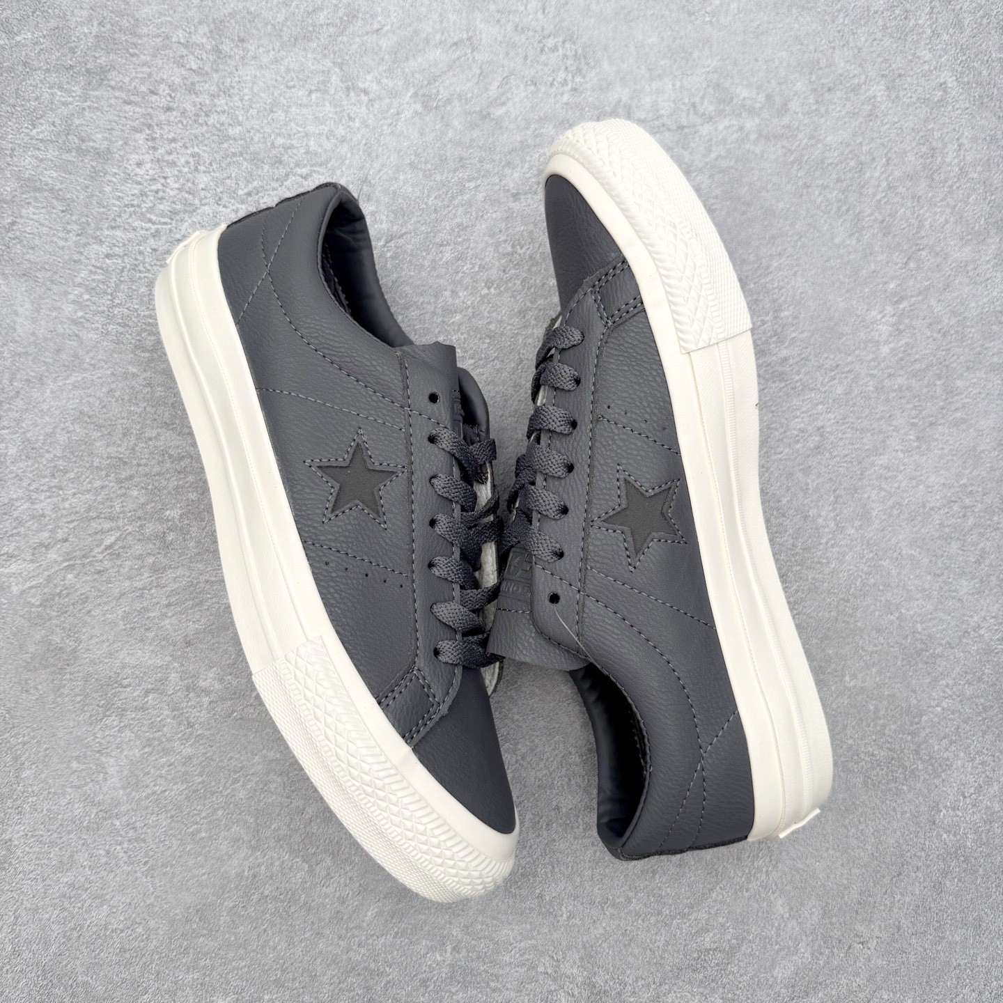 Converse One Star SNL 灰色匡威木村一星复古休闲滑板鞋经典鞋型提供舒适穿着感受 复古