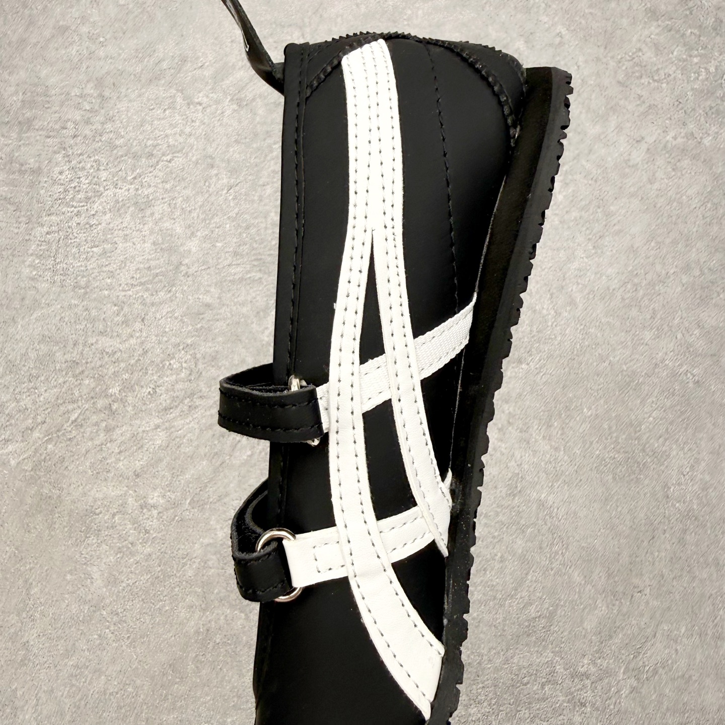 ＃C版 Onitsuka Tiger MEXICO TGRS 鬼冢虎平跟玛丽珍舞蹈鞋 款演绎芭蕾风潮整鞋