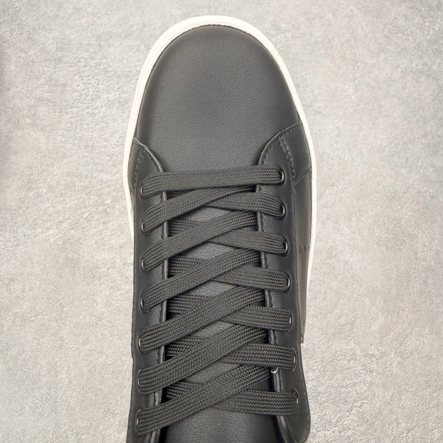 ＃CX Burberry博柏利巴宝莉皮革格纹系带低帮时尚板鞋 选用优质材料，精细制作。经典设计，展现优雅