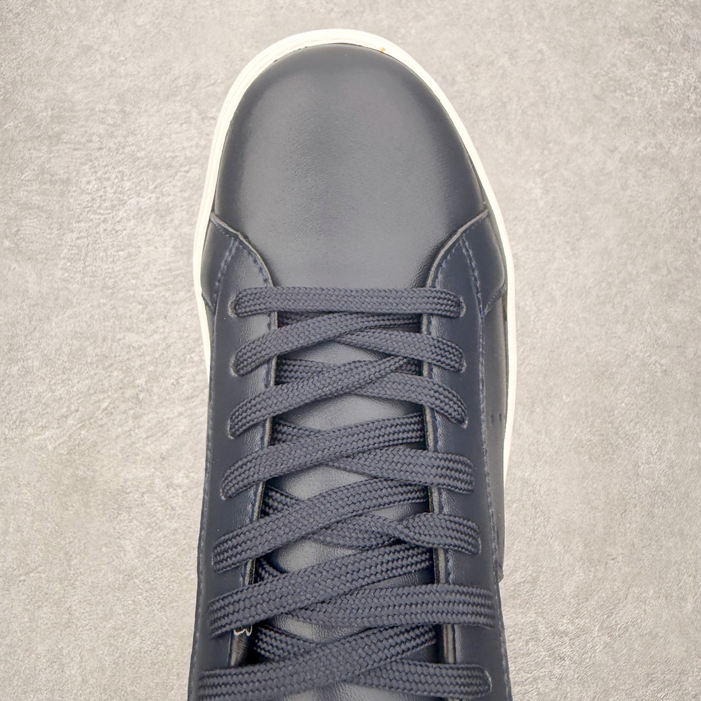 ＃CX Burberry博柏利巴宝莉皮革格纹系带低帮时尚板鞋 选用优质材料，精细制作。经典设计，展现优雅