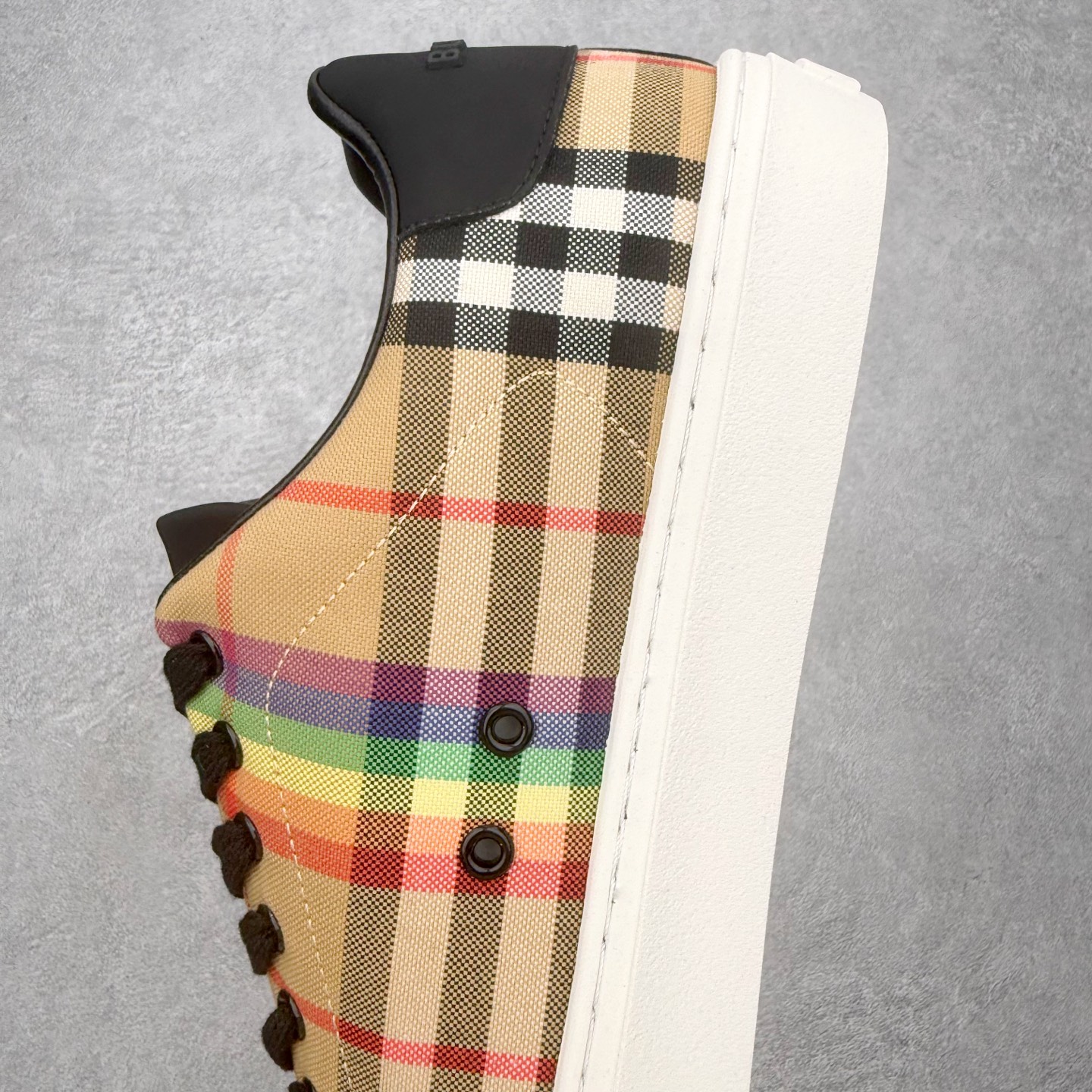 ＃CX Burberry博柏利巴宝莉皮革格纹系带低帮时尚板鞋 选用优质材料，精细制作。经典设计，展现优雅