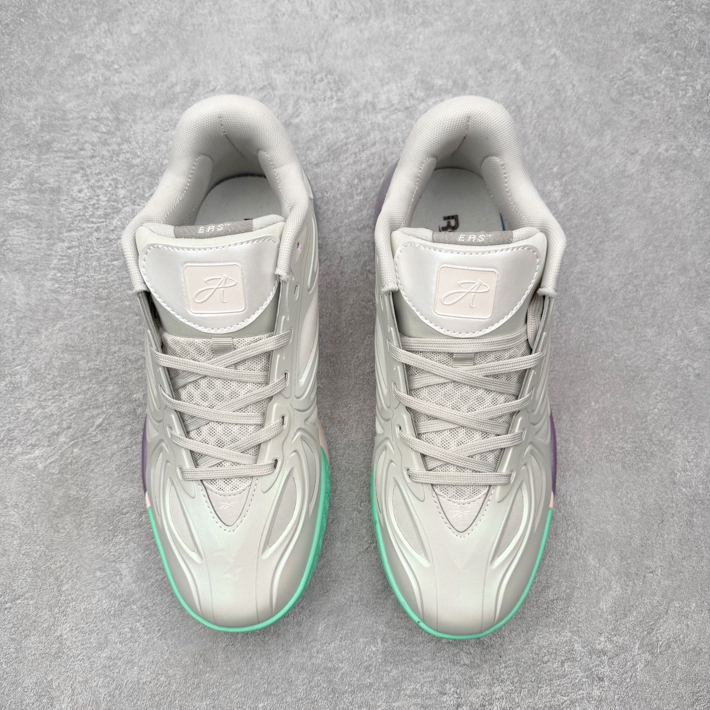 Reebok Angel Reese 1 “Mebounds” 锐步安吉尔里斯一代舒适百搭篮球鞋 从健身