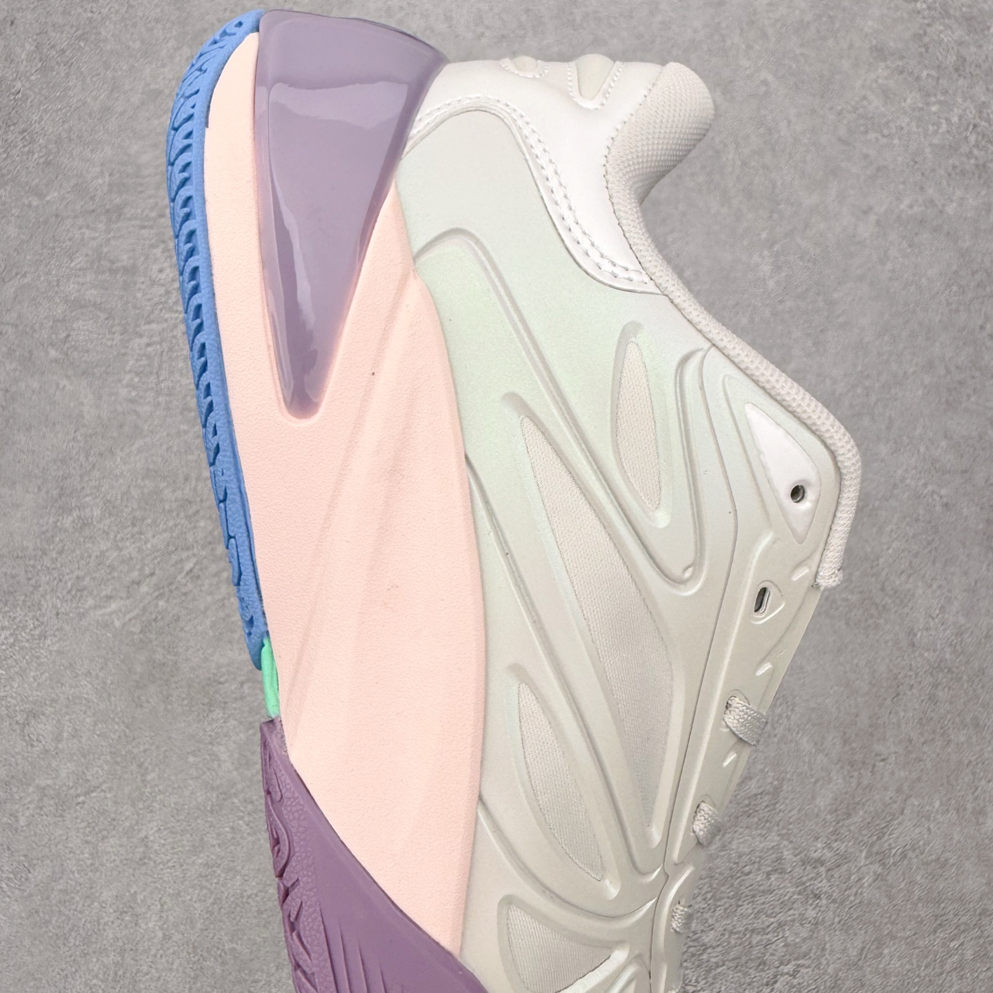 Reebok Angel Reese 1 “Mebounds” 锐步安吉尔里斯一代舒适百搭篮球鞋 从健身