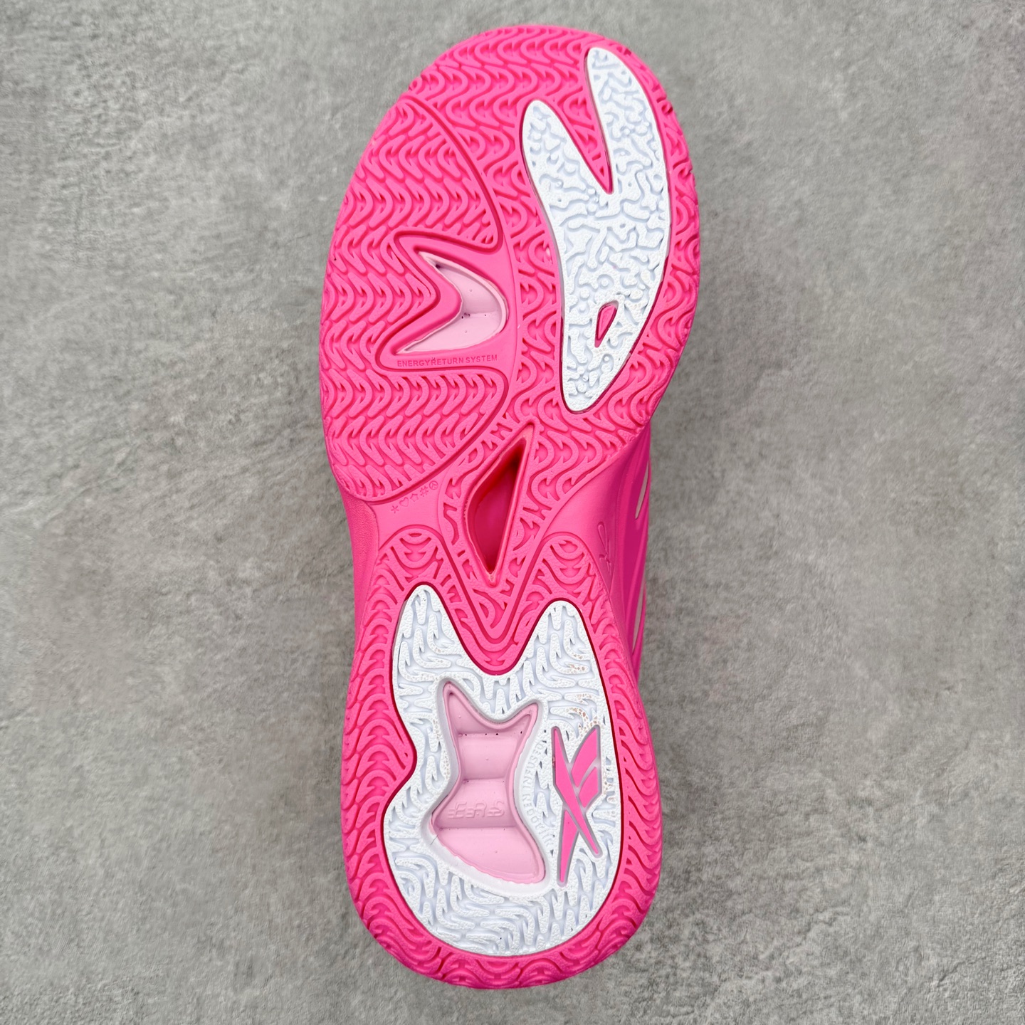 Reebok Angel Reese 1 “Mebounds” 锐步安吉尔里斯一代舒适百搭篮球鞋 从健身