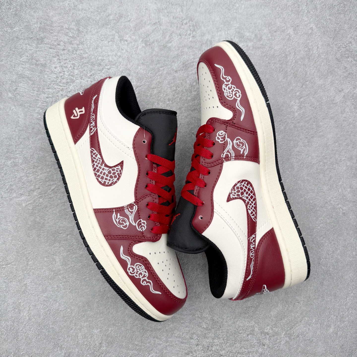 福利特价 手慢无👋🏻👋🏻👋🏻Air Jordan 1 Low 原厂内置气垫魔块 A模大底 头层小牛皮鞋舌