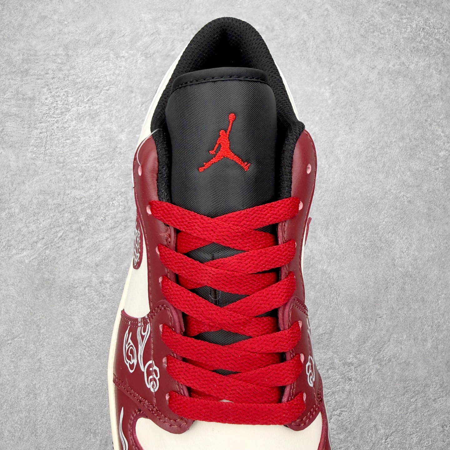 福利特价 手慢无👋🏻👋🏻👋🏻Air Jordan 1 Low 原厂内置气垫魔块 A模大底 头层小牛皮鞋舌