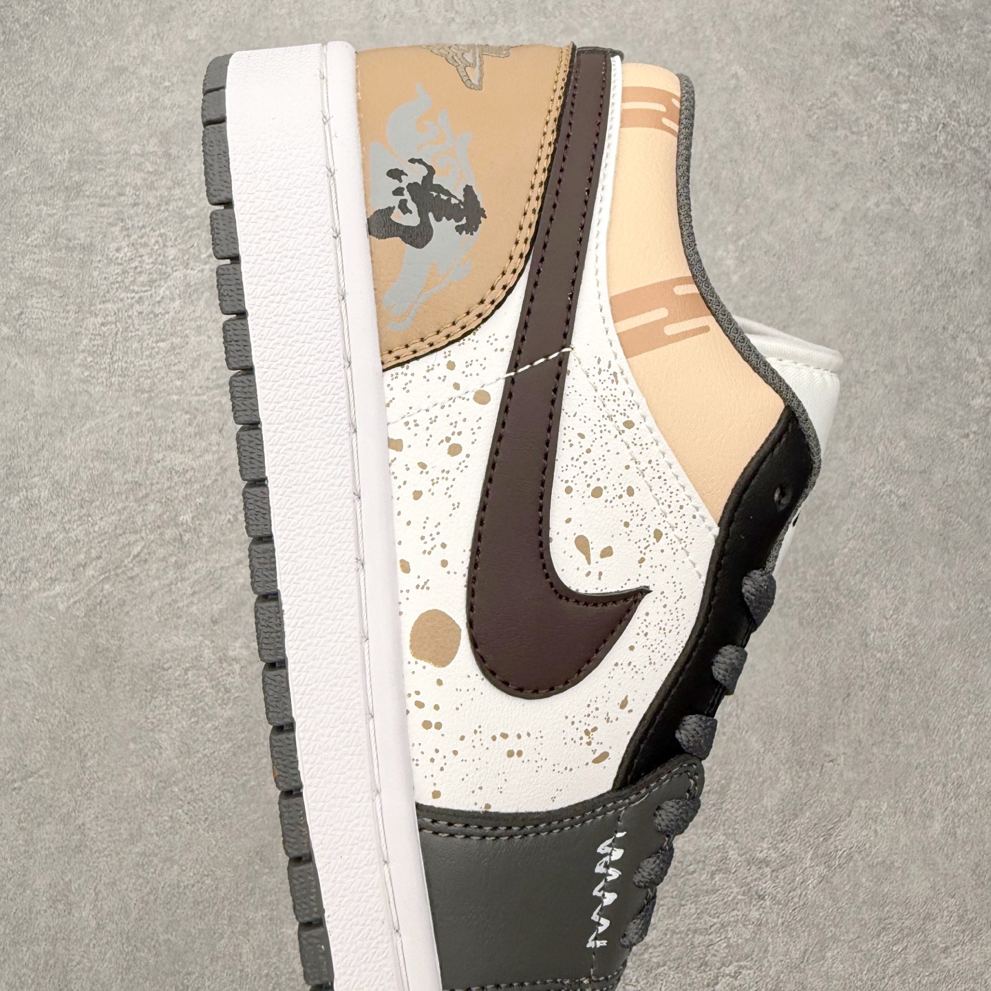 福利特价 手慢无👋🏻👋🏻👋🏻Air Jordan 1 Low 原厂内置气垫魔块 A模大底 头层小牛皮鞋舌