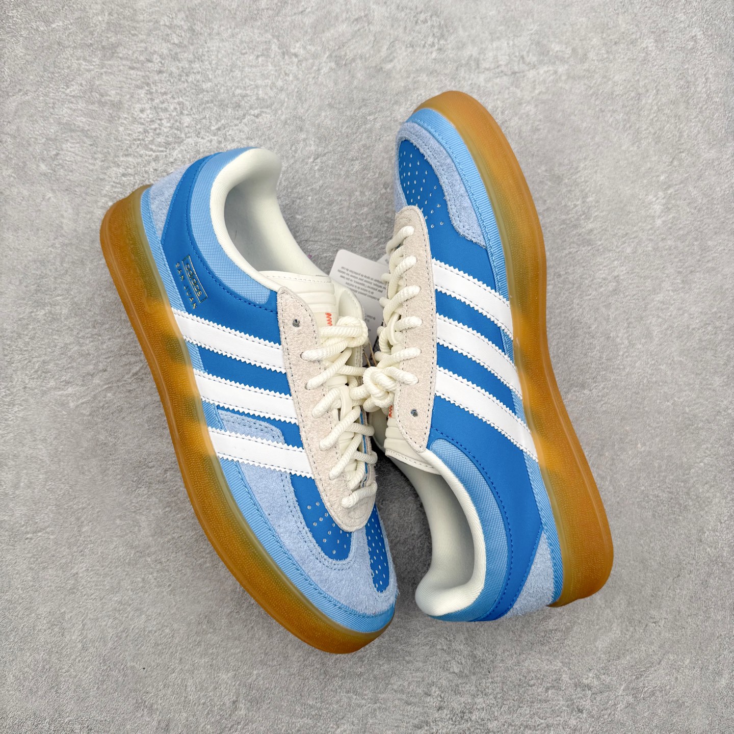 ＃神版 Bad Bunny x AD Gazelle Indoor Trainers 坏痞兔联名羚羊内训