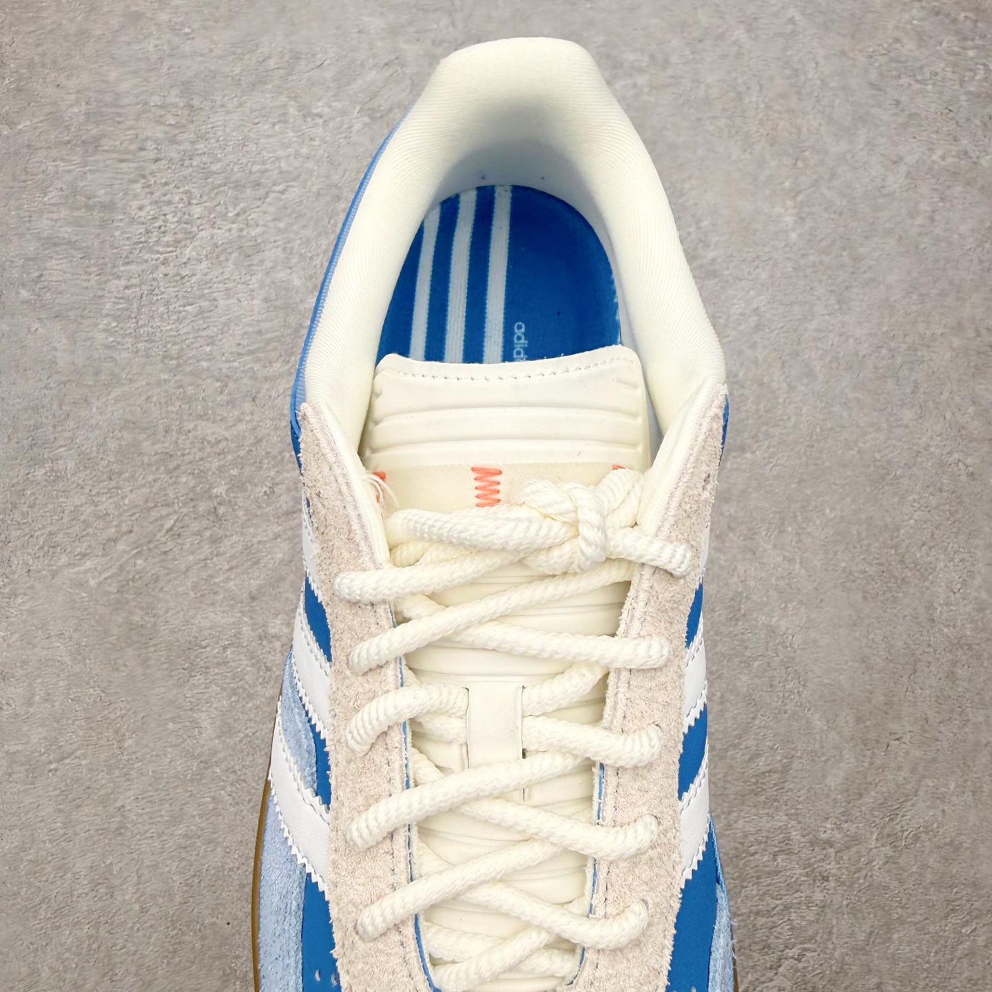 ＃神版 Bad Bunny x AD Gazelle Indoor Trainers 坏痞兔联名羚羊内训