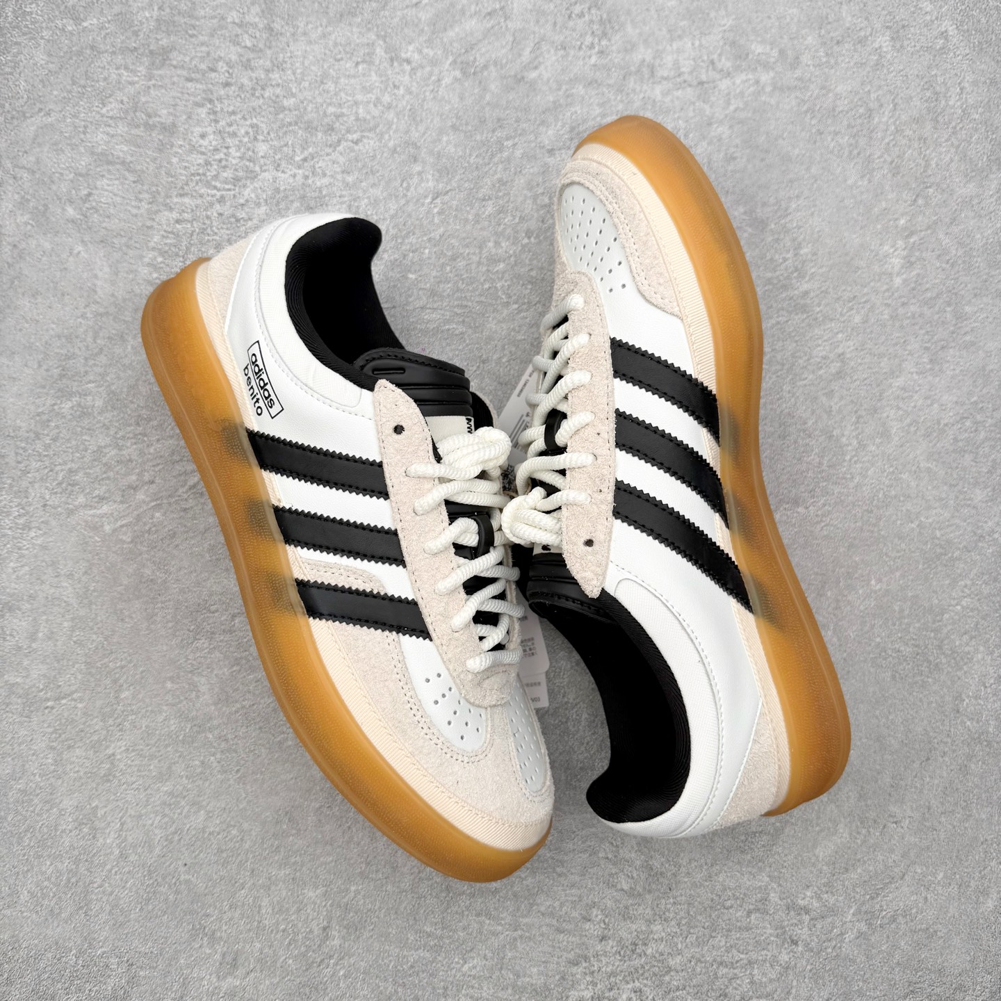 ＃神版 Bad Bunny x AD Gazelle Indoor Trainers 坏痞兔联名羚羊内训