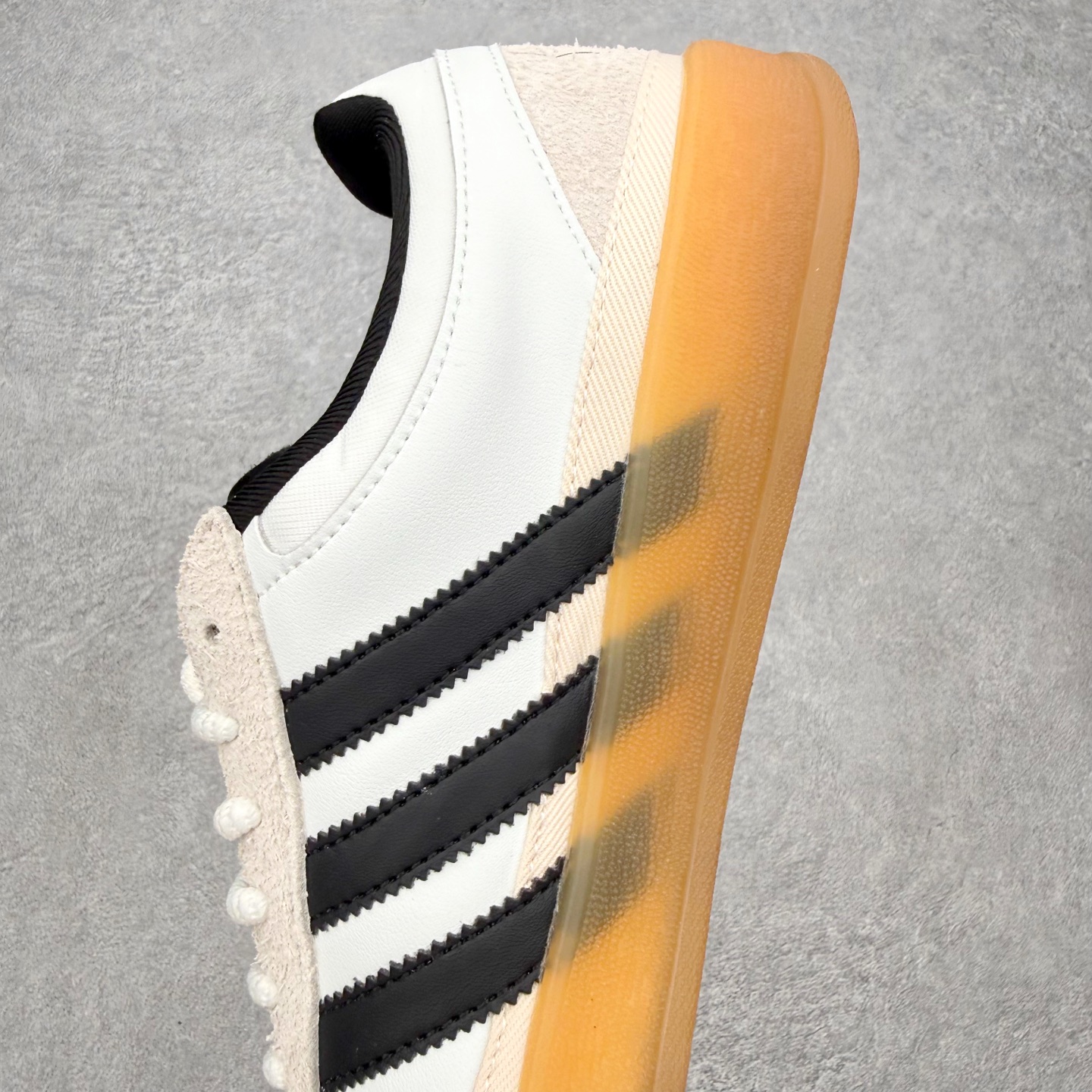 ＃神版 Bad Bunny x AD Gazelle Indoor Trainers 坏痞兔联名羚羊内训