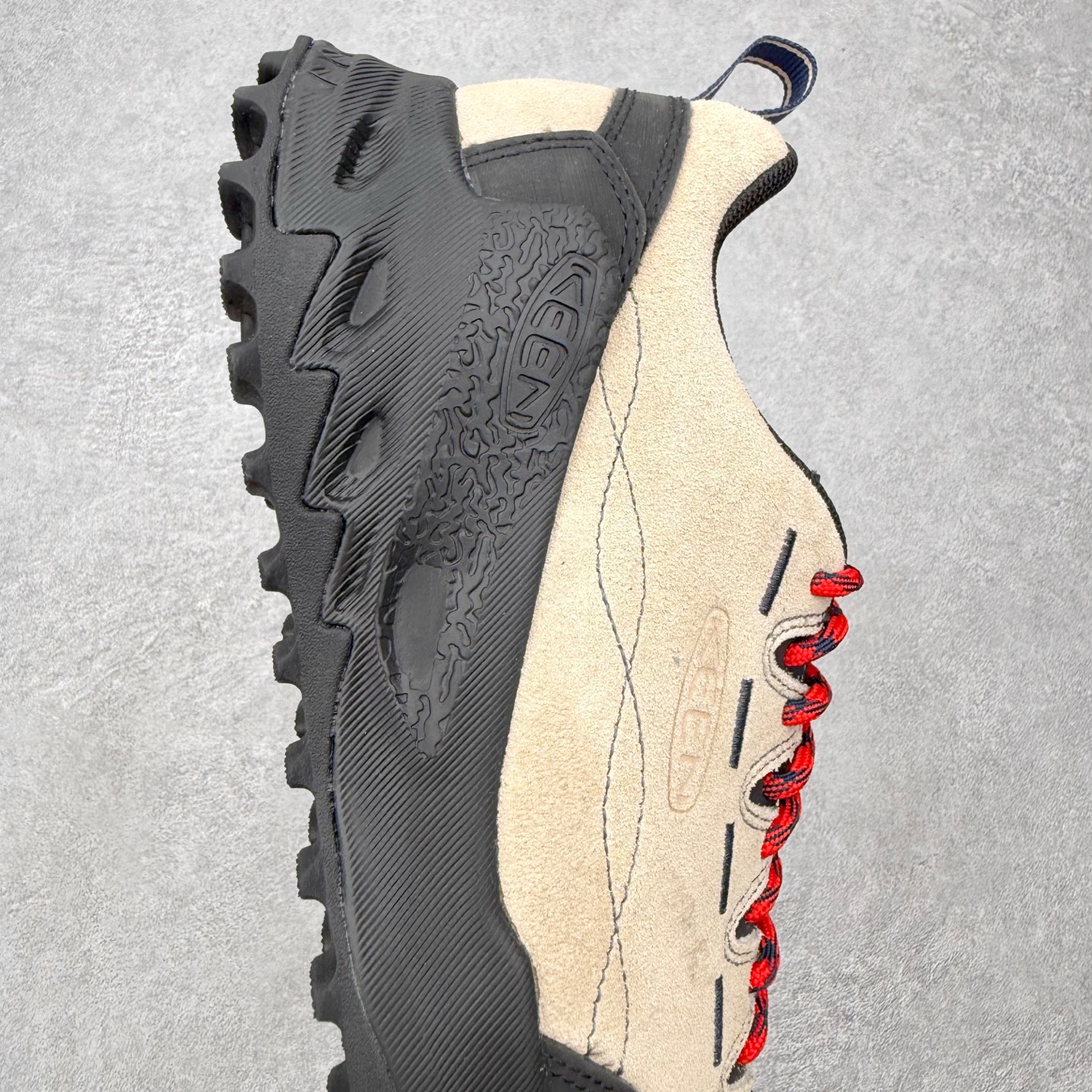 ＃神版 Keen Jasper Zionic 皮革绒面复古拼色系带登山徒步鞋 这双鞋不仅传承了KEEN自