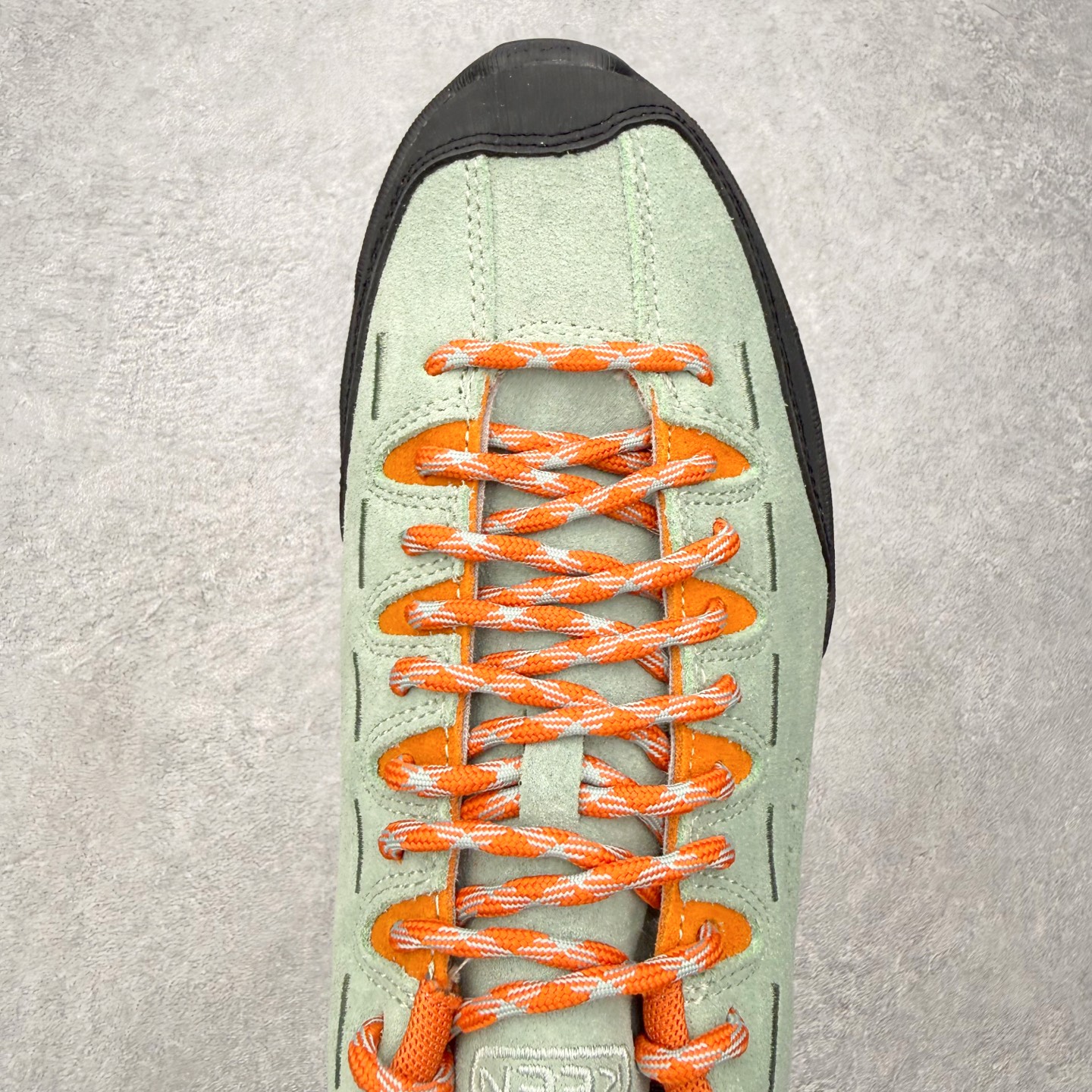 ＃神版 Keen Jasper Zionic 皮革绒面复古拼色系带登山徒步鞋 这双鞋不仅传承了KEEN自