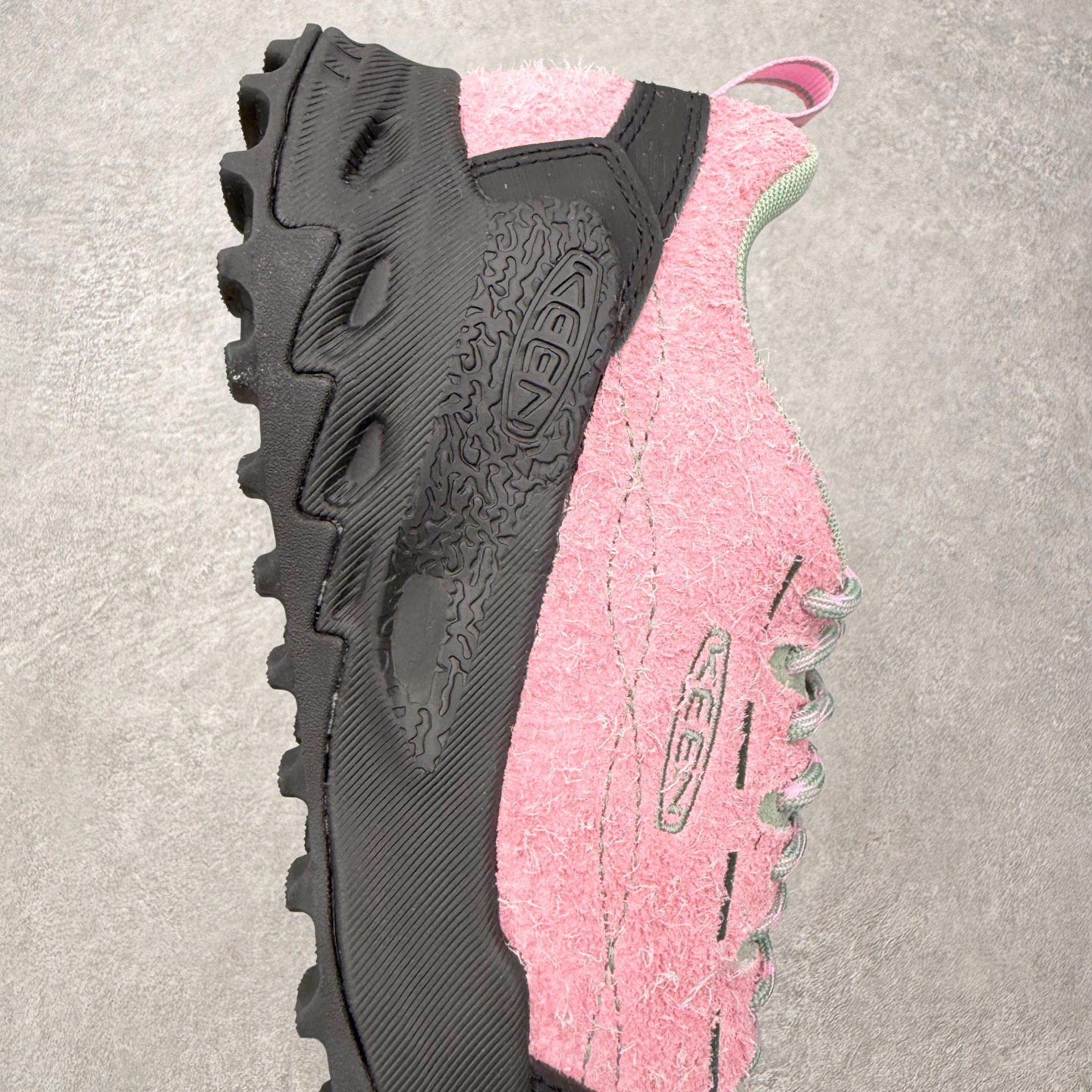 ＃神版 Keen Jasper Zionic 皮革绒面复古拼色系带登山徒步鞋 这双鞋不仅传承了KEEN自