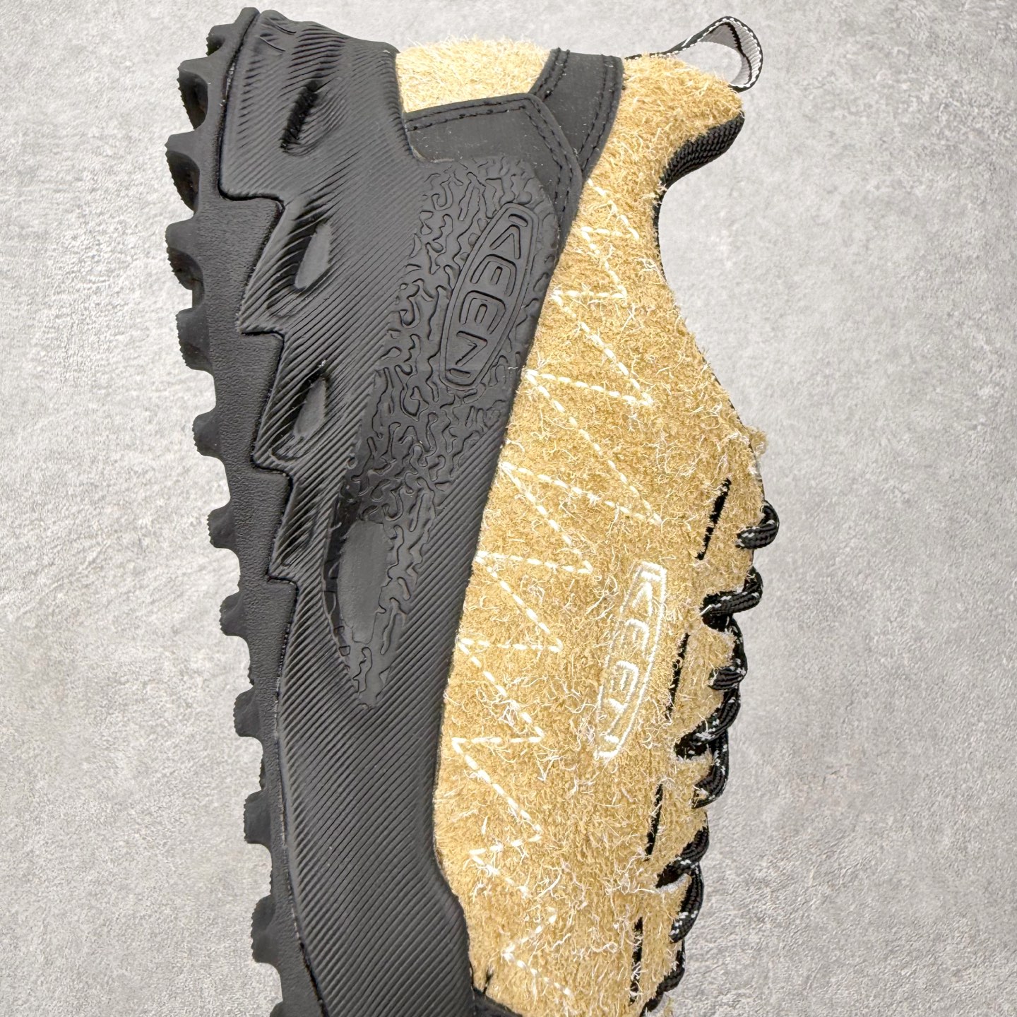 ＃神版 Keen Jasper Zionic 皮革绒面复古拼色系带登山徒步鞋 这双鞋不仅传承了KEEN自