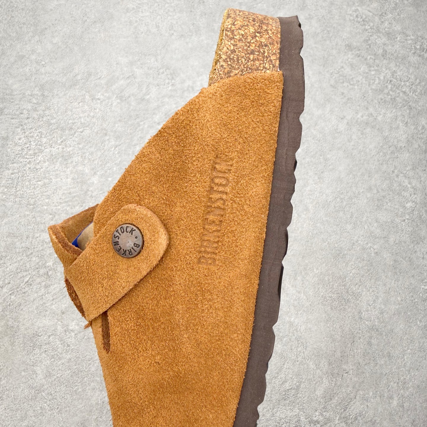 ＃GX Birkenstock Boston VL 勃肯绒面金属针扣软木底包头拖鞋 牛皮绒面革质地柔软 