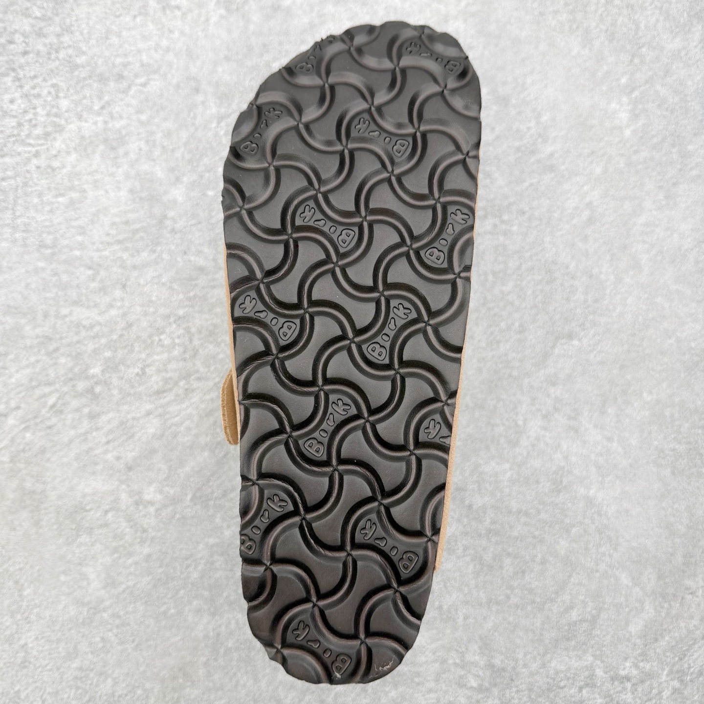 ＃GX Birkenstock Boston VL 勃肯绒面金属针扣软木底包头拖鞋 牛皮绒面革质地柔软 