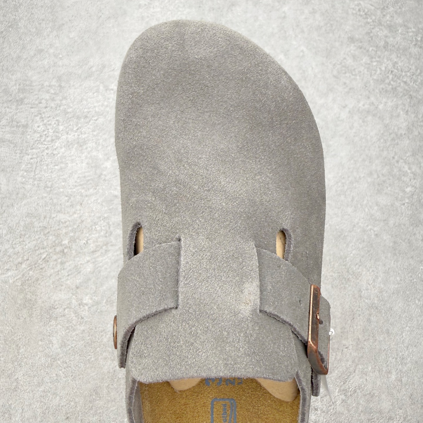 ＃GX Birkenstock Boston VL 勃肯绒面金属针扣软木底包头拖鞋 牛皮绒面革质地柔软 