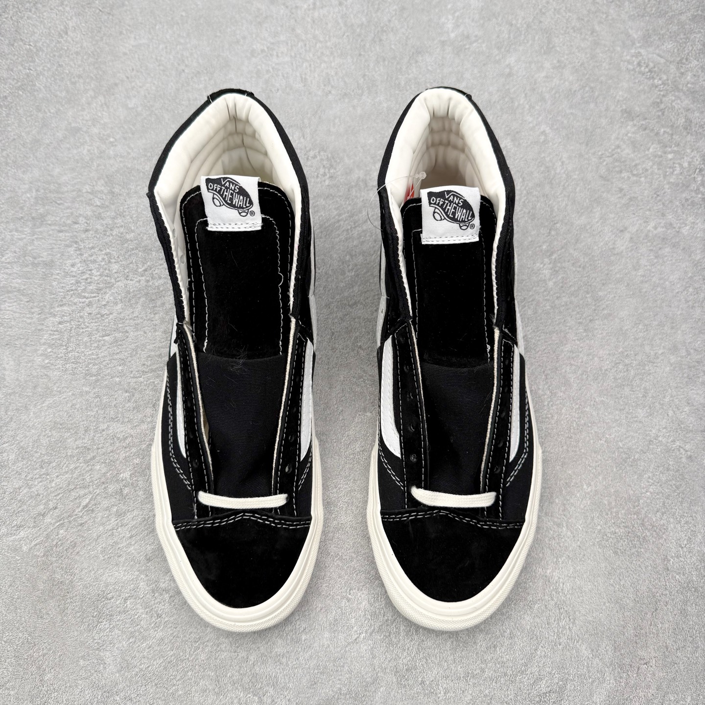 Vans Clash The Wall 经典解构高帮致敬街头文化，挑战传统规则 此次全新系列融合Auth
