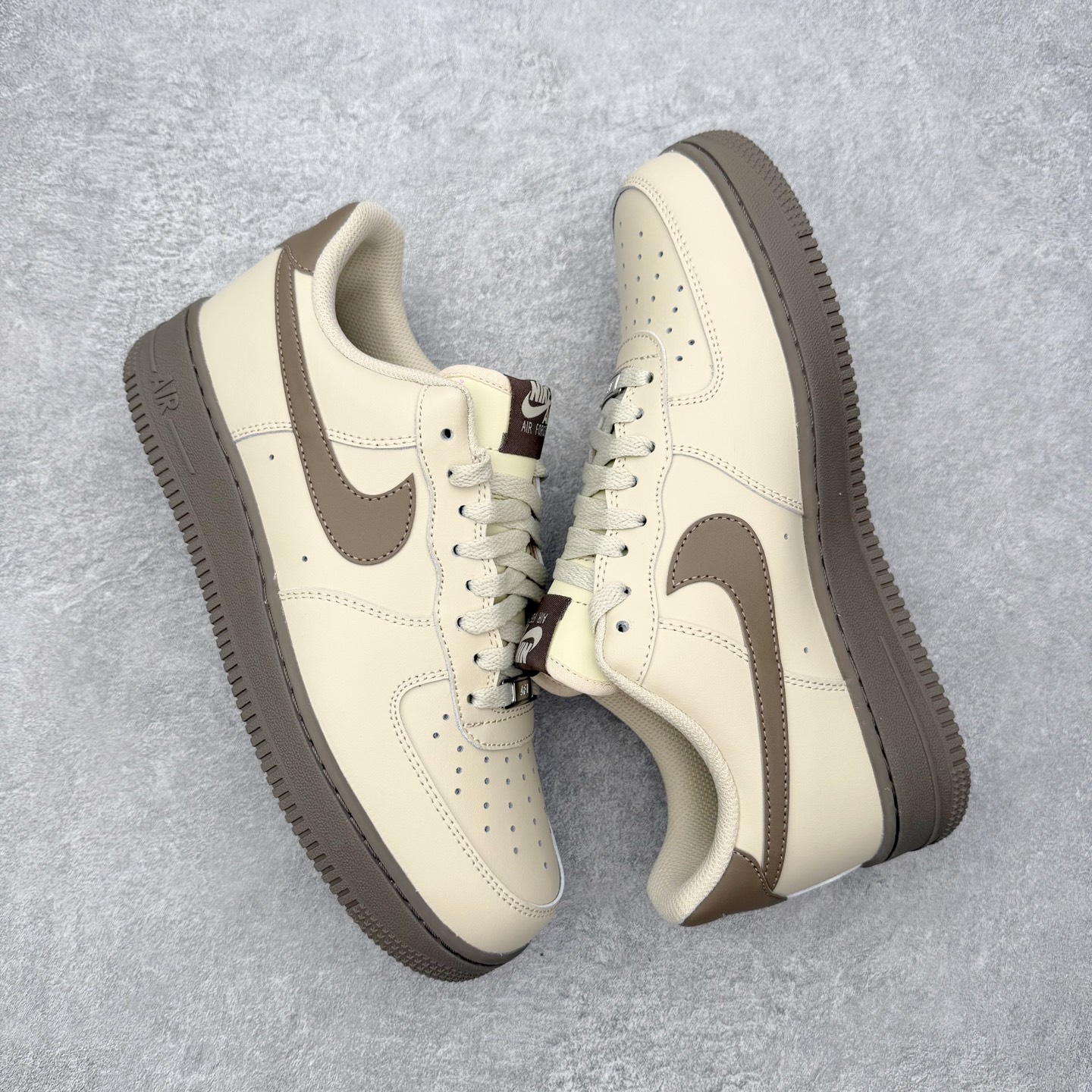 NK Air Force 1 Low 空军一号时尚舒适防滑耐磨低帮板鞋 FJ4146-201 顶级批次 
