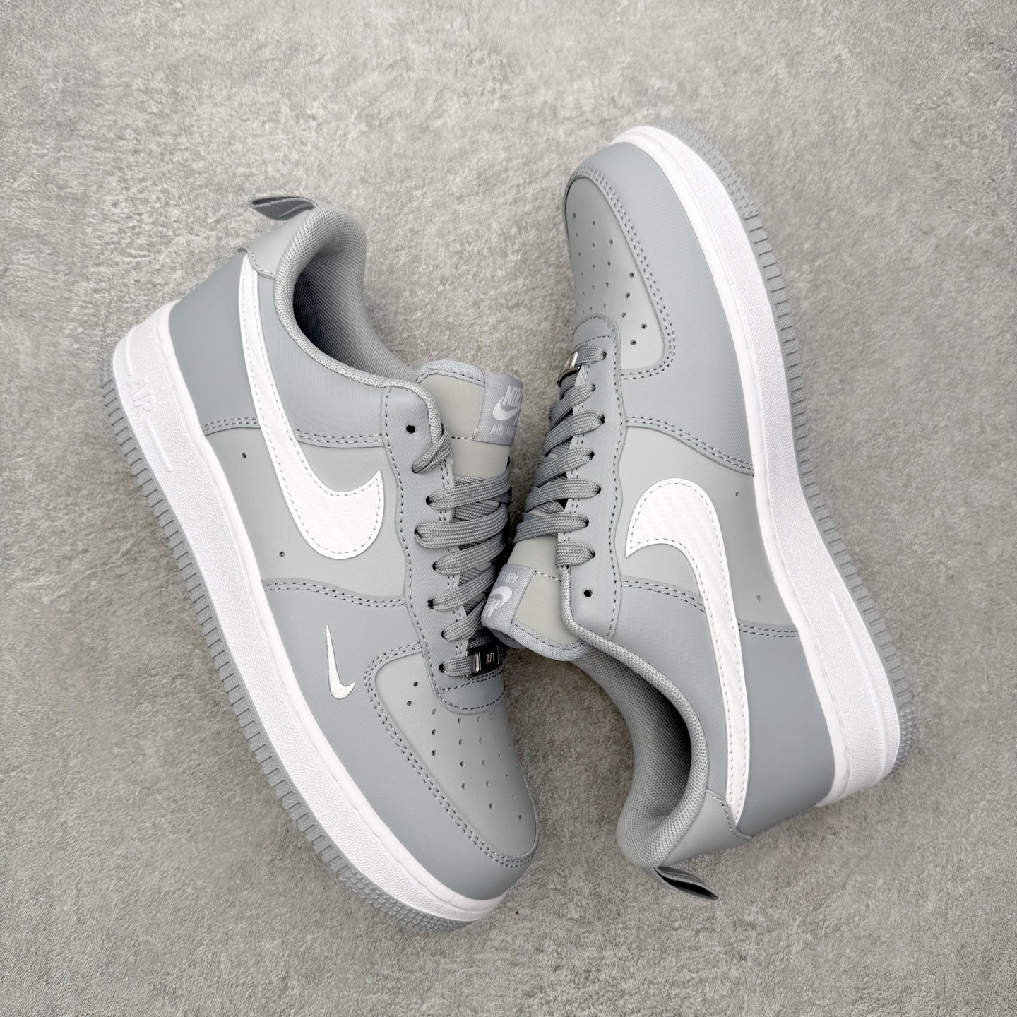 NK Air Force 1 Low 空军一号时尚舒适防滑耐磨低帮板鞋 IR5599-002 顶级批次 