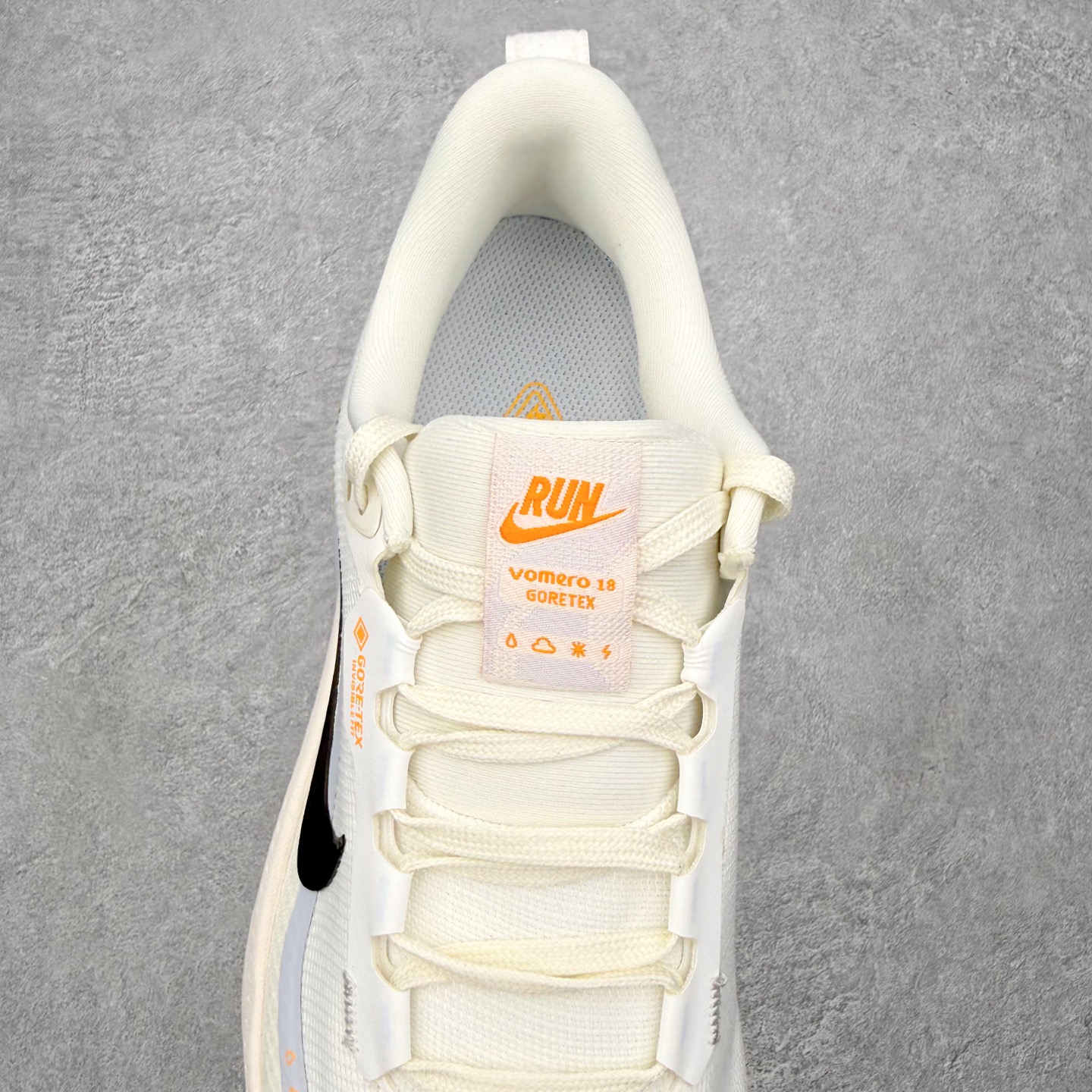 ＃QD纯原 Nike Vomero 18 GORE-TEX HQ7002-100 象牙白 防水缓震跑鞋 
