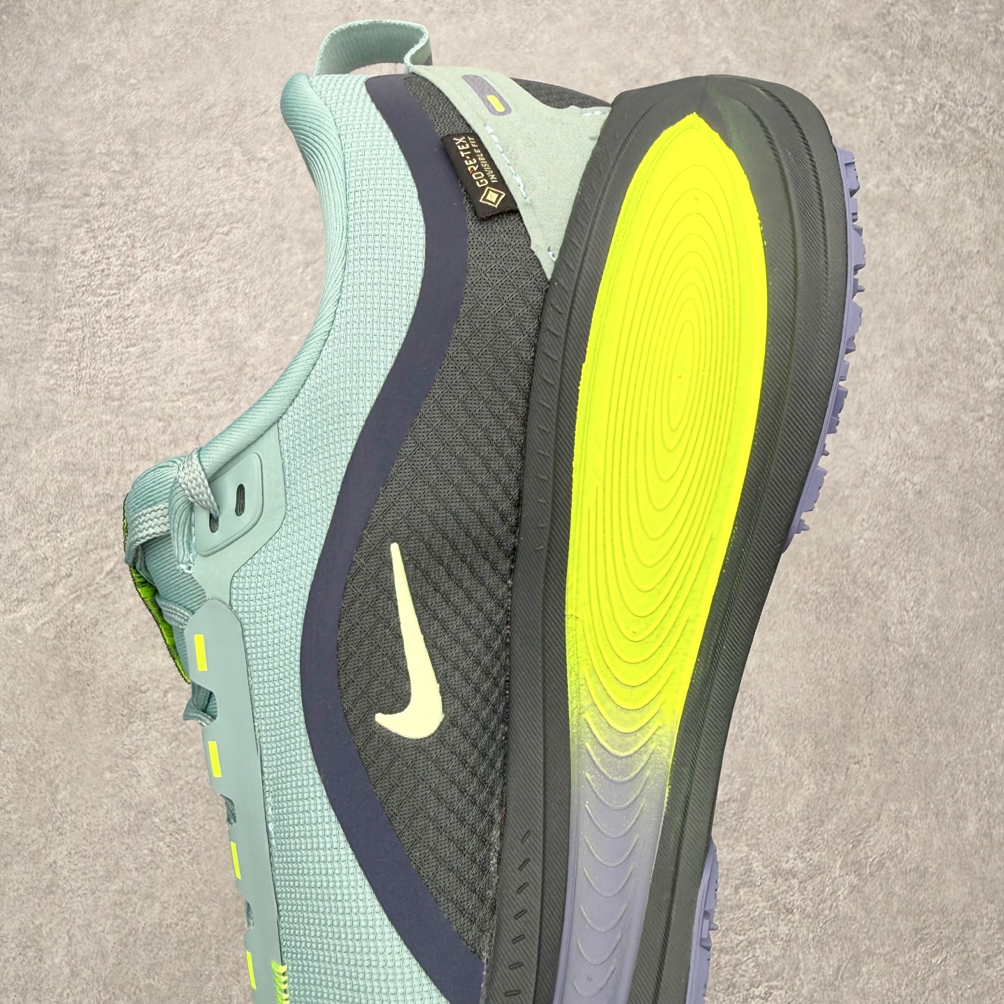 ＃QD纯原Nike Vomero 18 GTX GORE-TEX Seaweed Volt Waterp