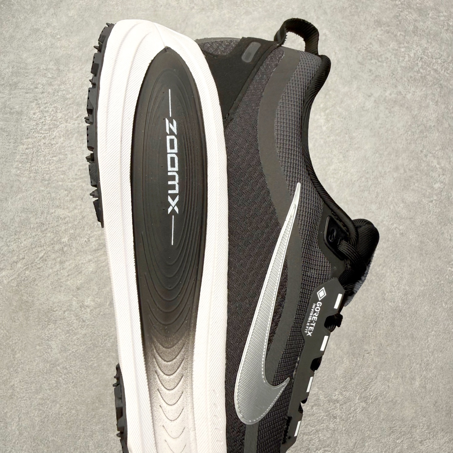 ＃QD纯原 Nike Zoom Vomero 18 GORE-TEX Black Metallic Si
