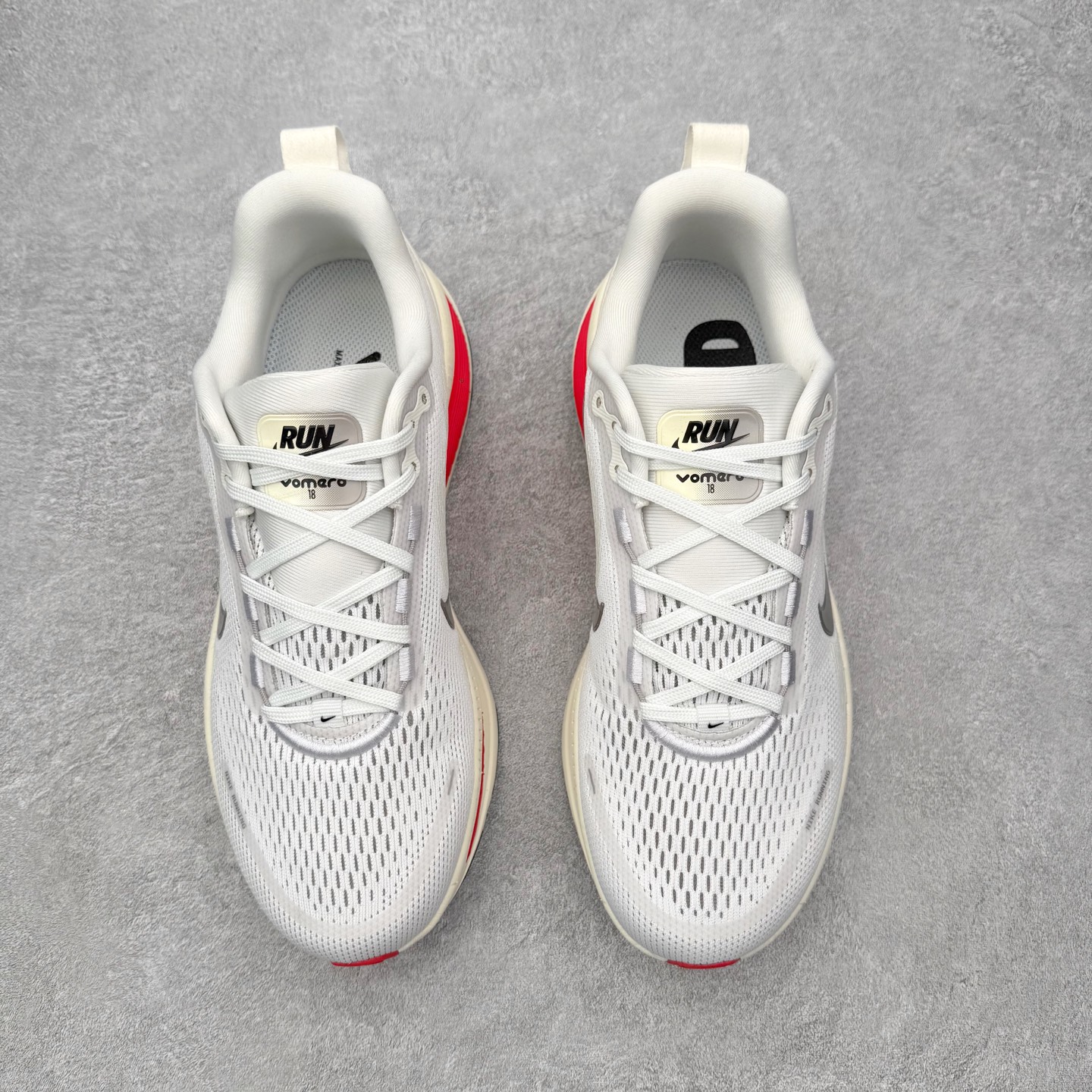 ＃QD纯原 Nike Air Zoom Vomero 18 Platinum Tint Siren Re