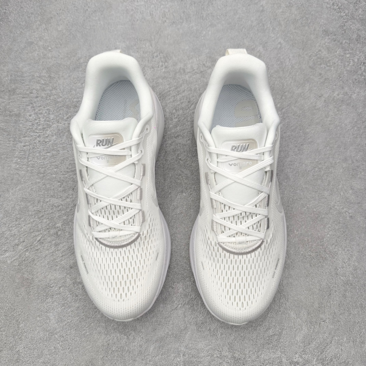 ＃QD纯原 Nike Air Zoom Vomero 18 White Photon Dust Summ